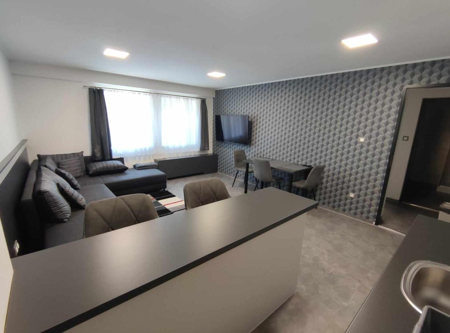 Apartment - Ground Floor photo 3