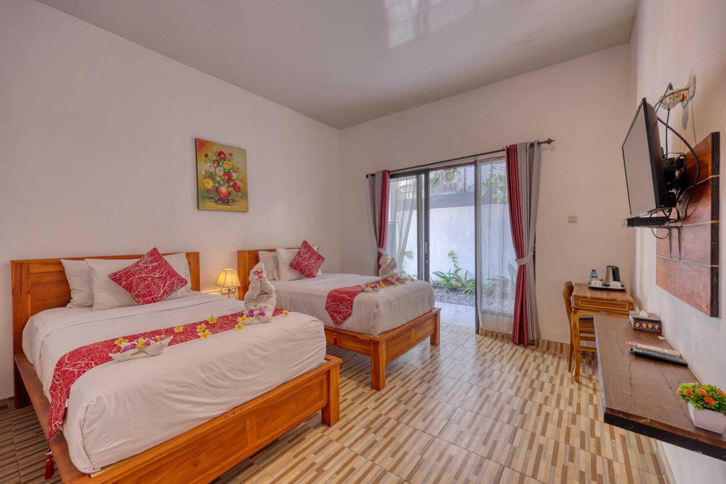 Deluxe Twin Room - Photo 8