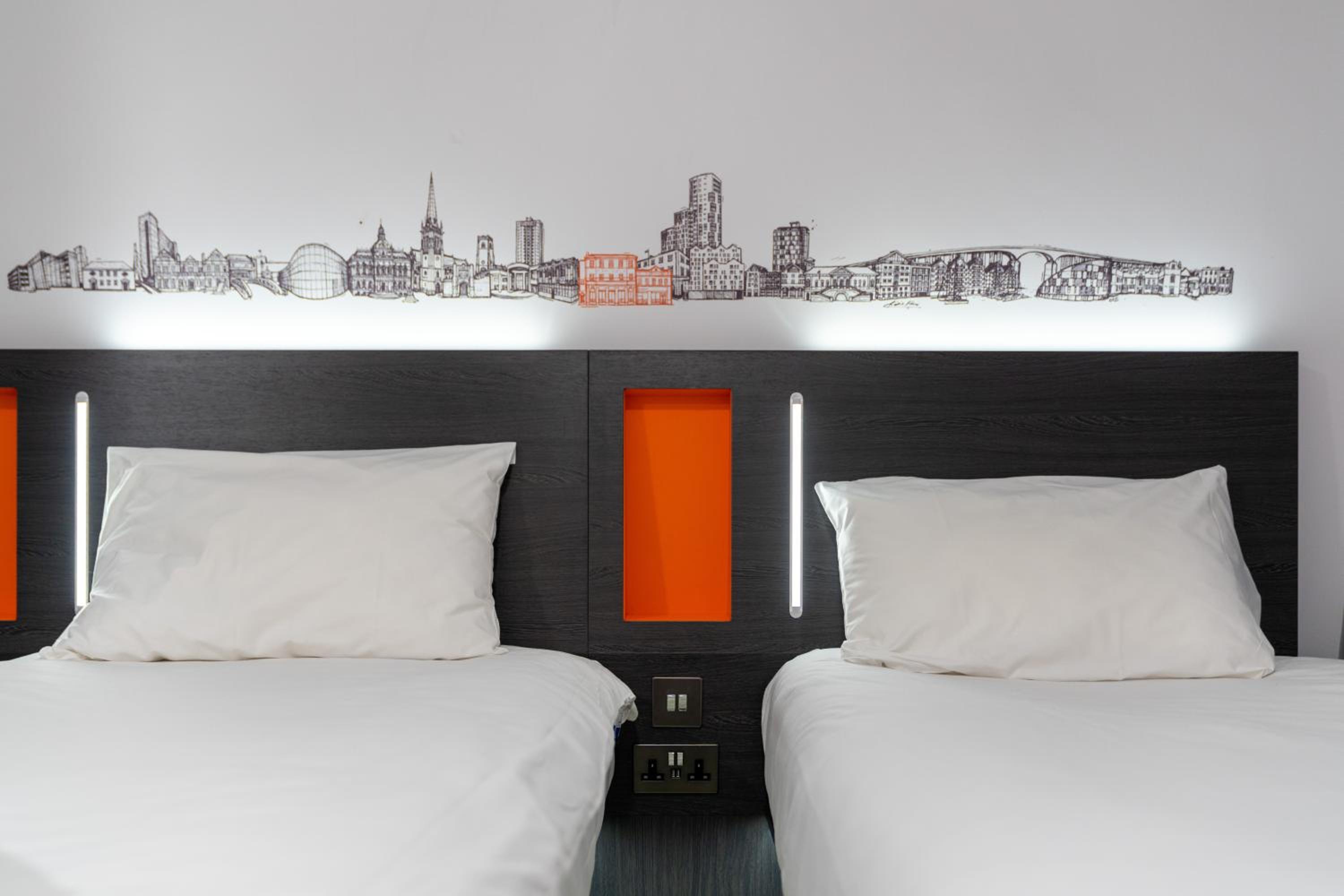 Twin Room without Window - Photo 6
