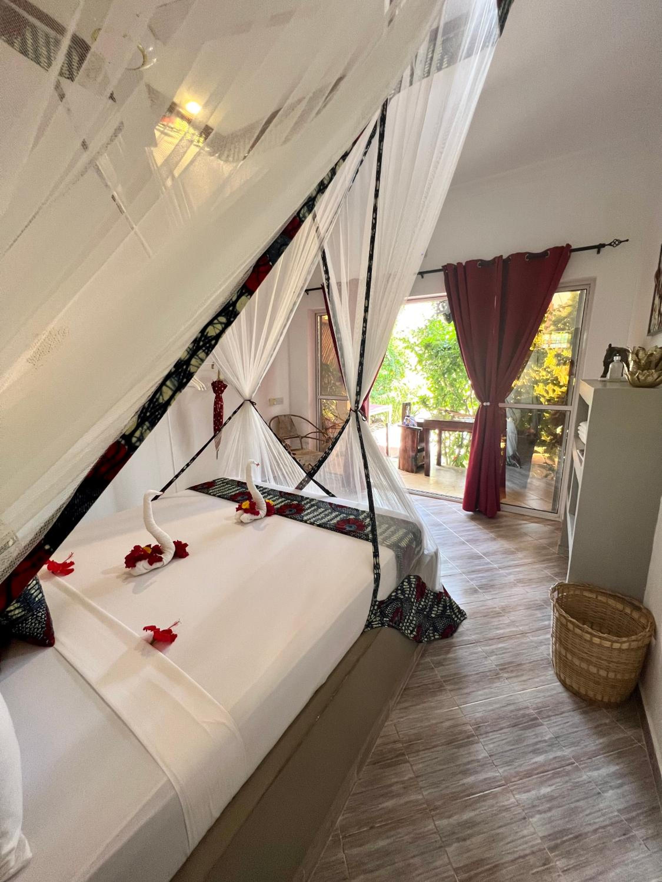 Double Room with Pool View photo 1