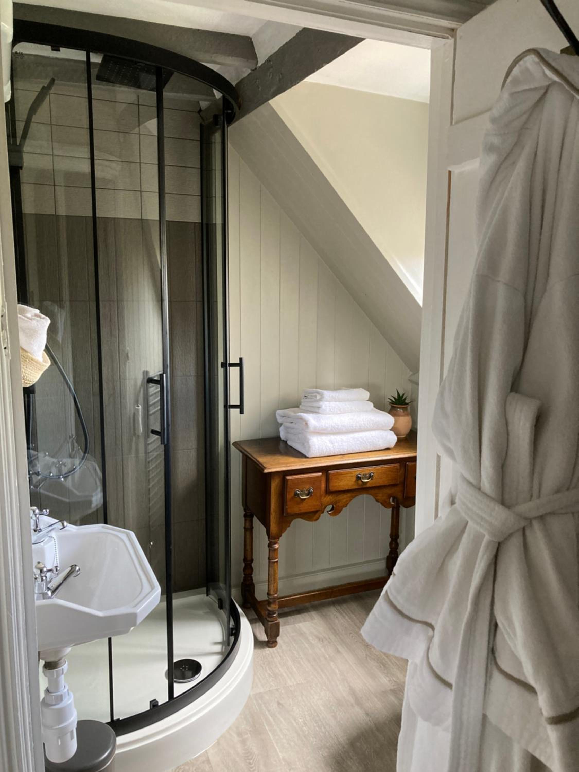 Double Room with Private Bathroom photo 2
