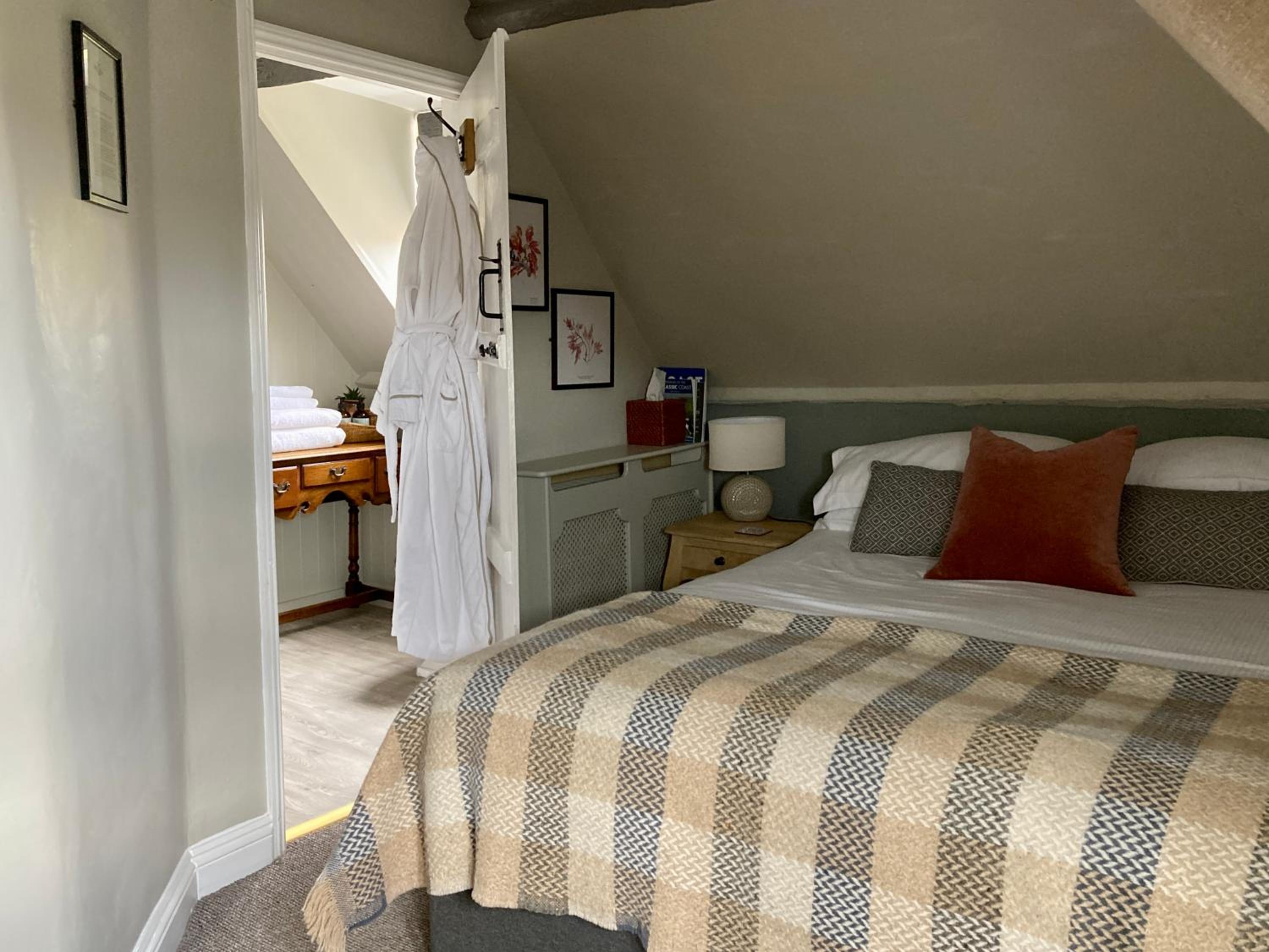Double Room with Private Bathroom photo 1