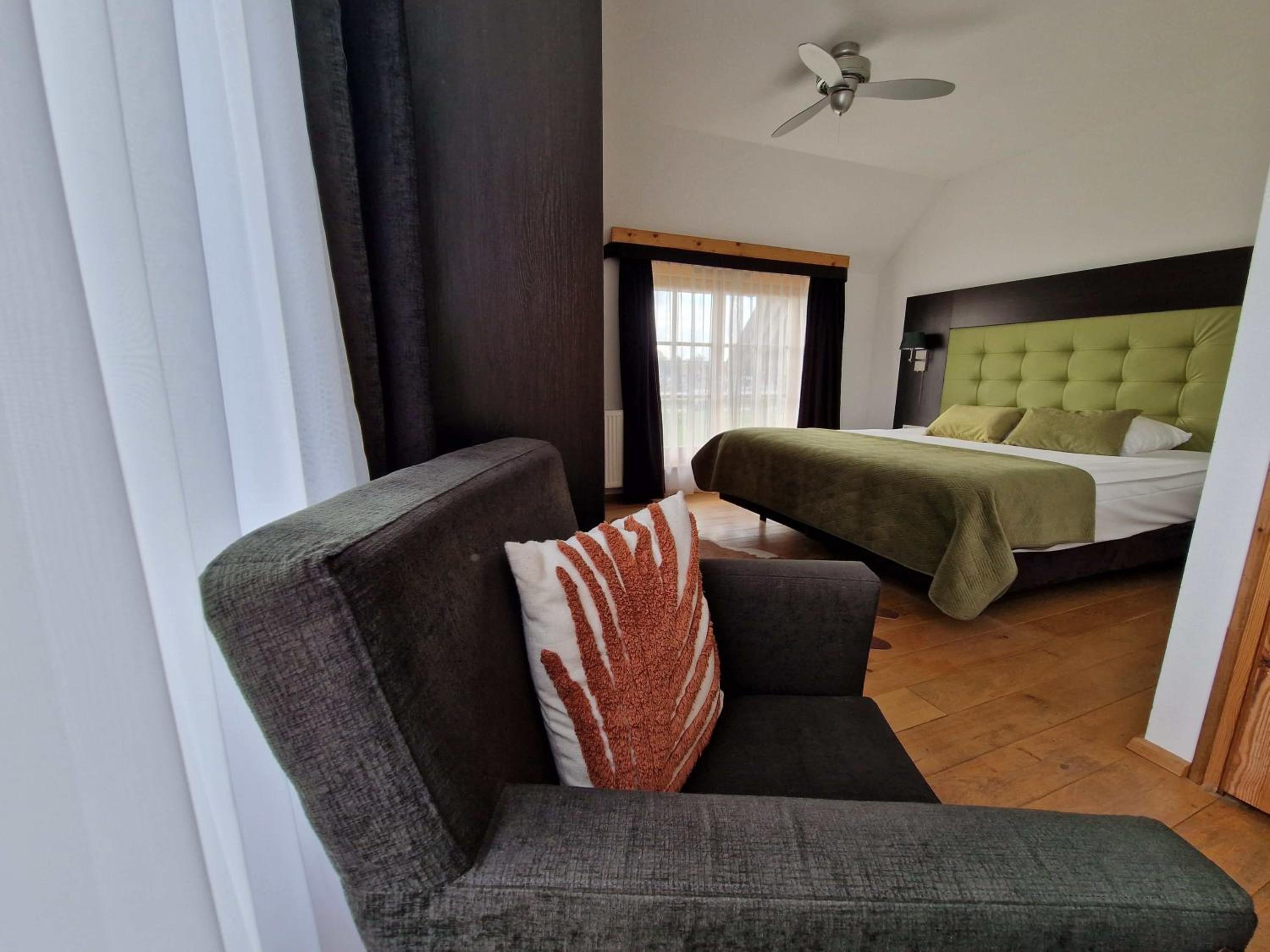 Deluxe Double Room - Photo 6