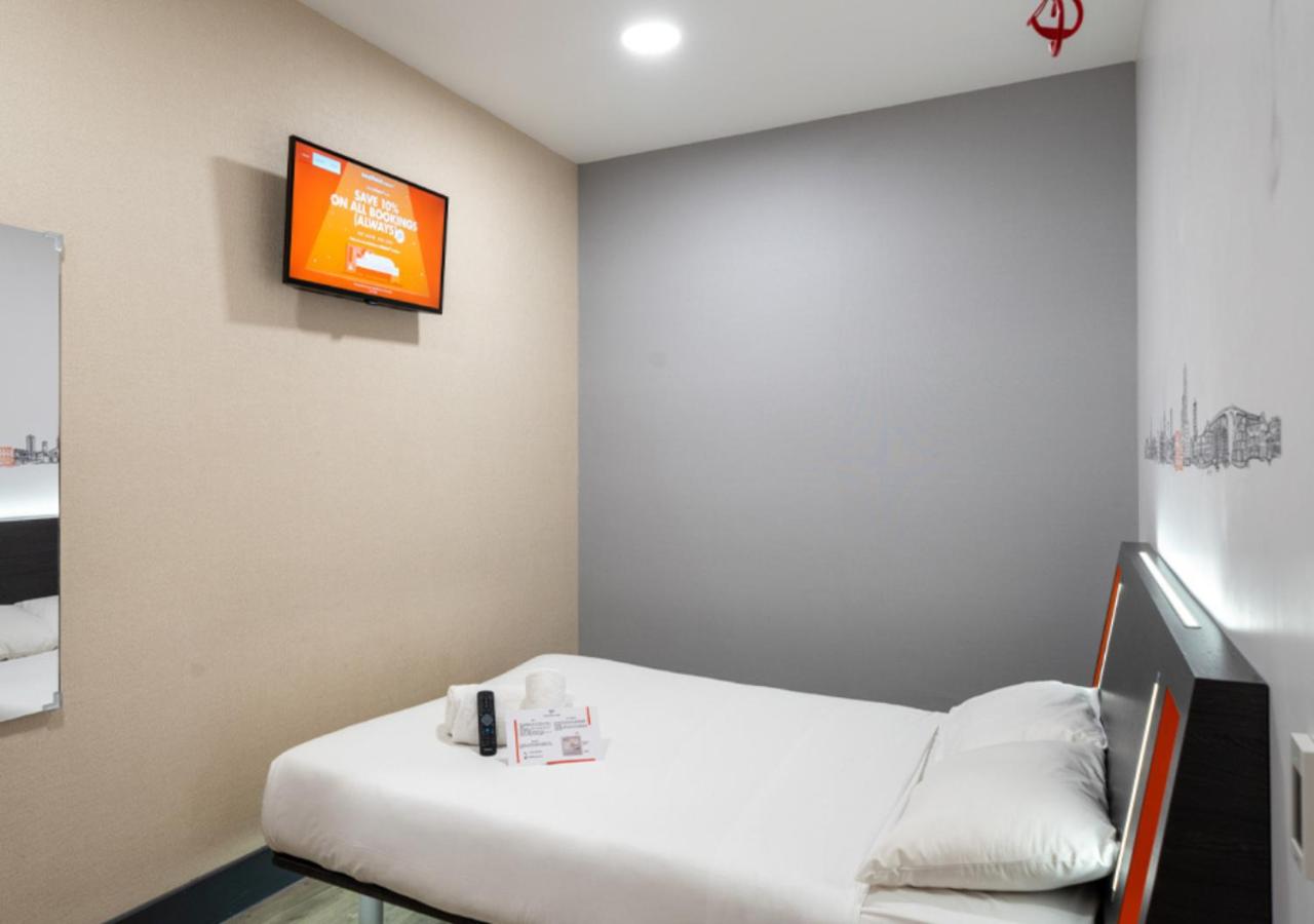 Double Room - Disability Access No window - Photo 11