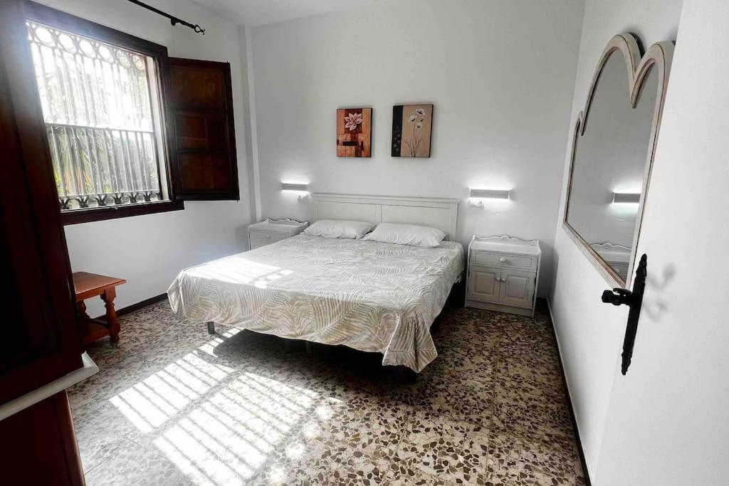 Casa de cuatro habitaciones