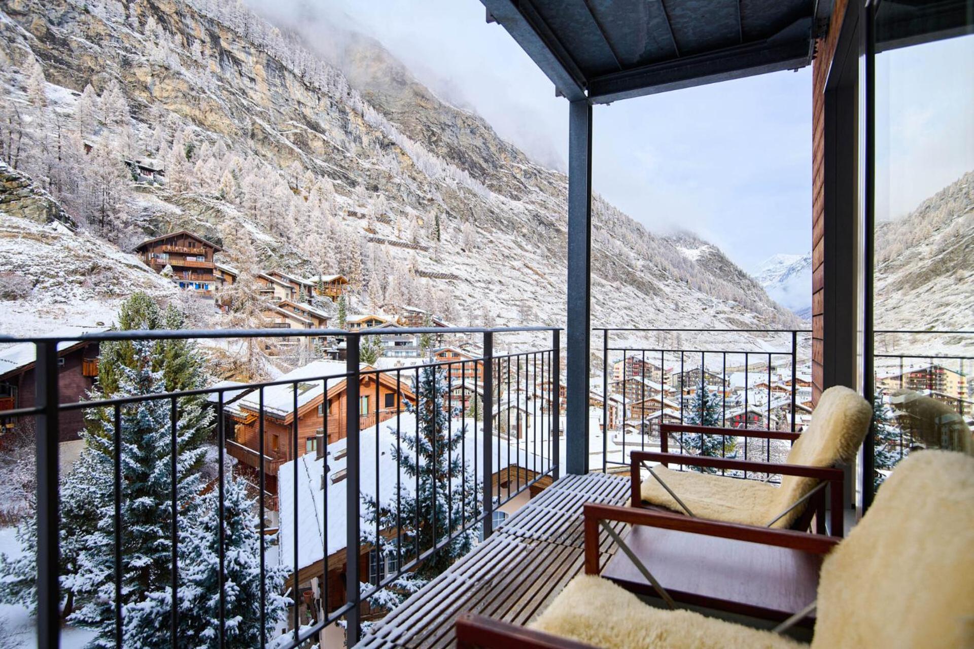 Double Room with Mountain View - Photo 7