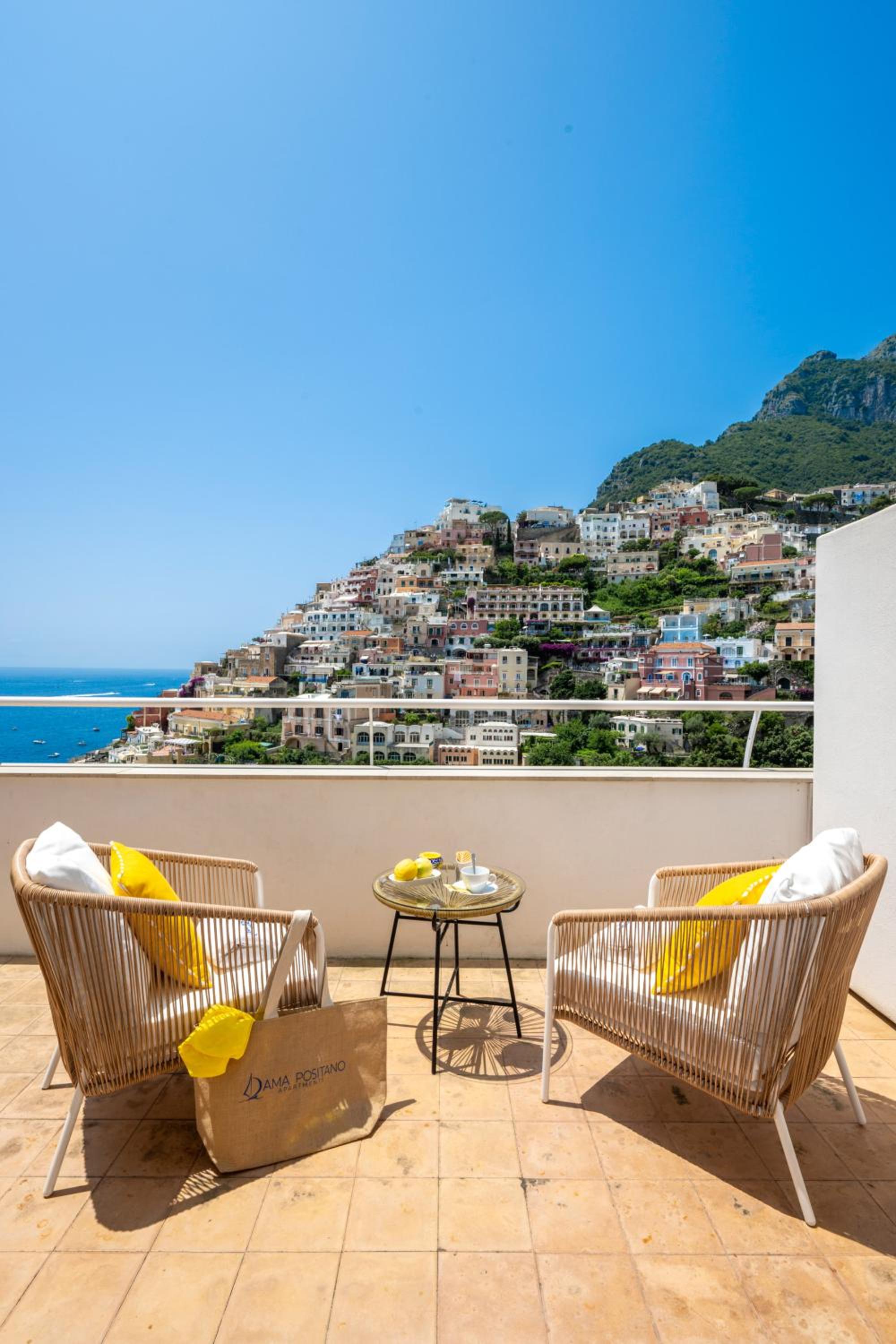 Deluxe Double Room with Balcony and Sea View - Photo 2
