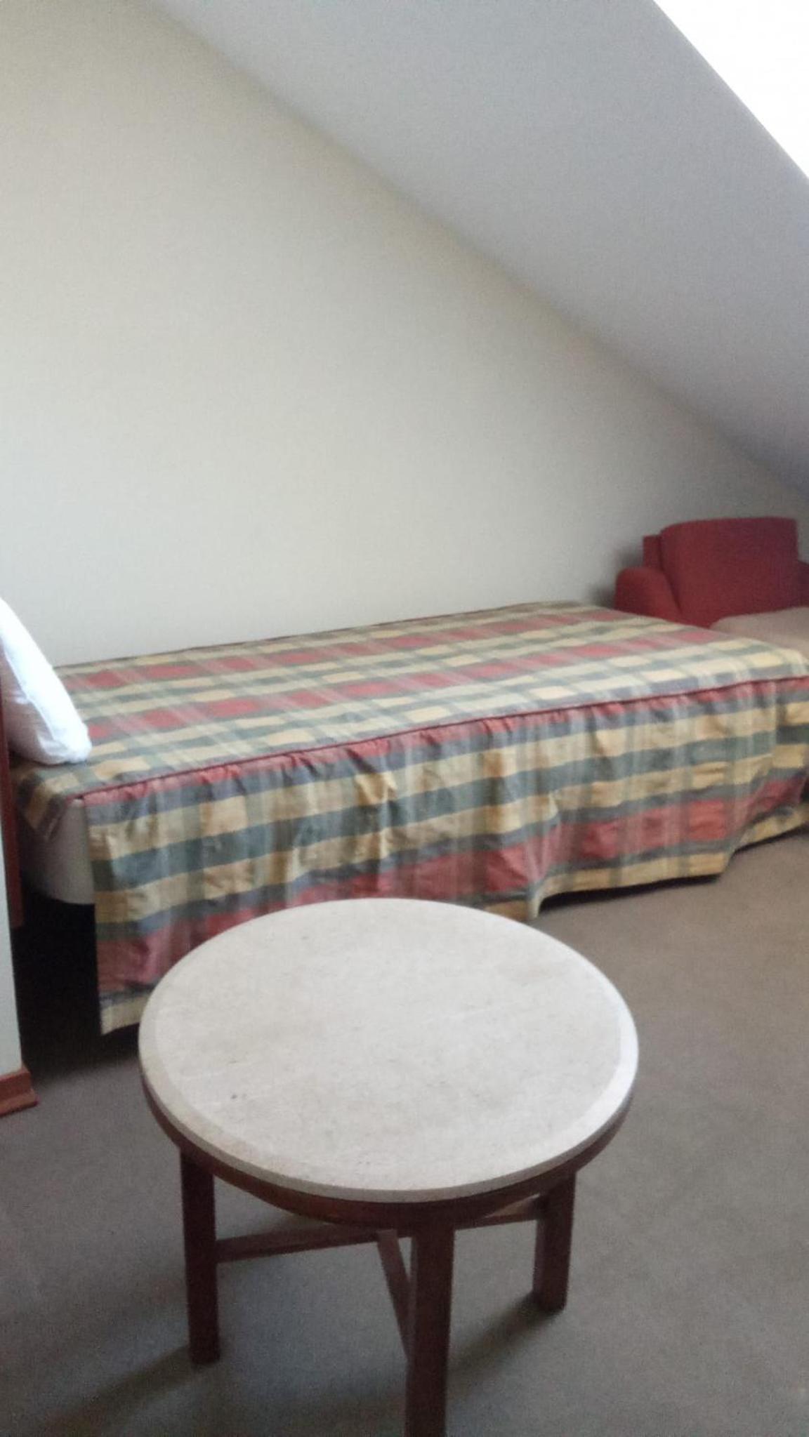 Economy Single Room