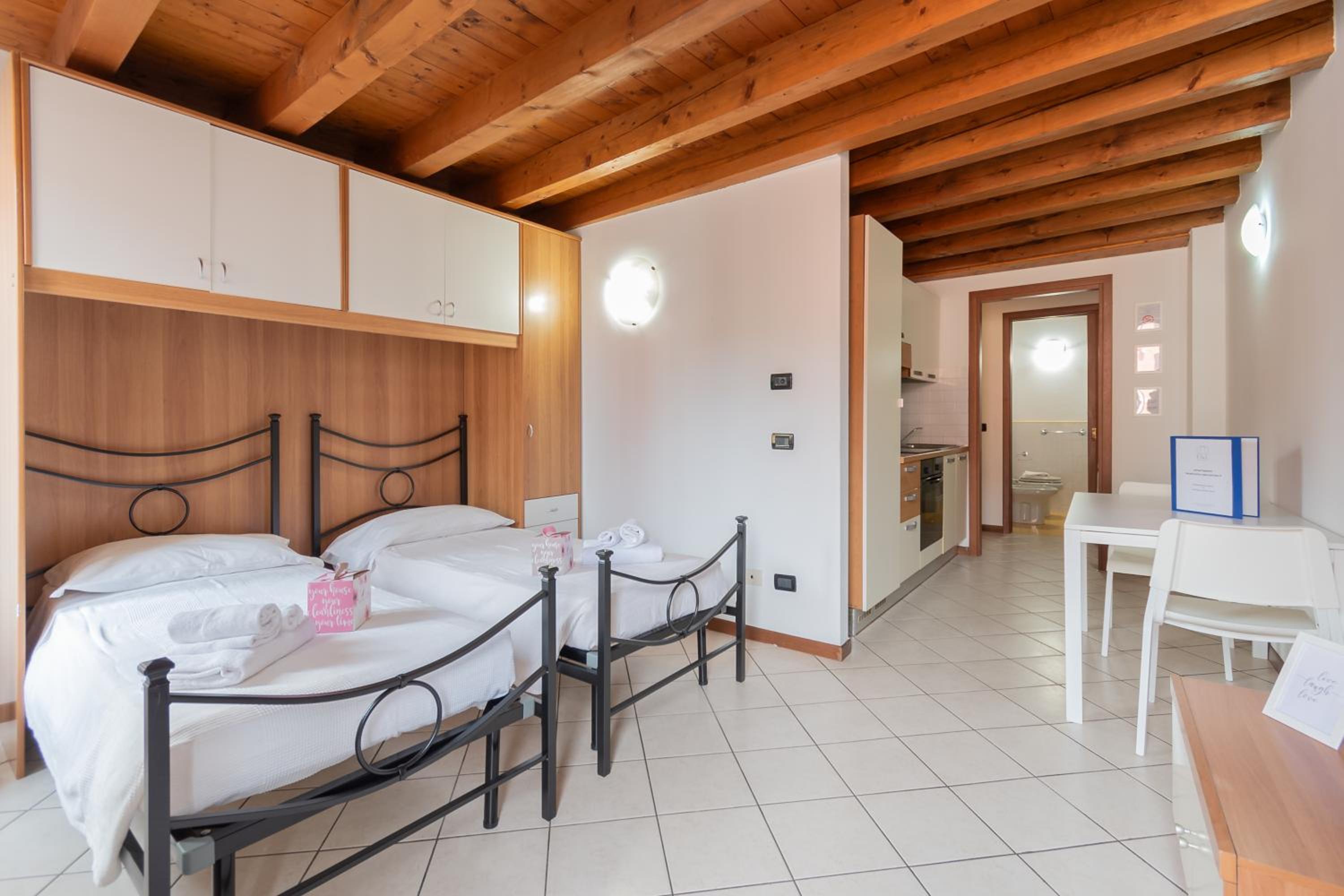 Studio Apartment