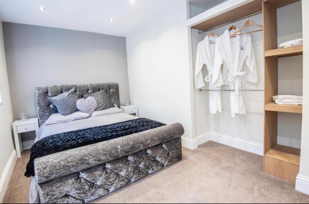 Deluxe King Room - Photo 4