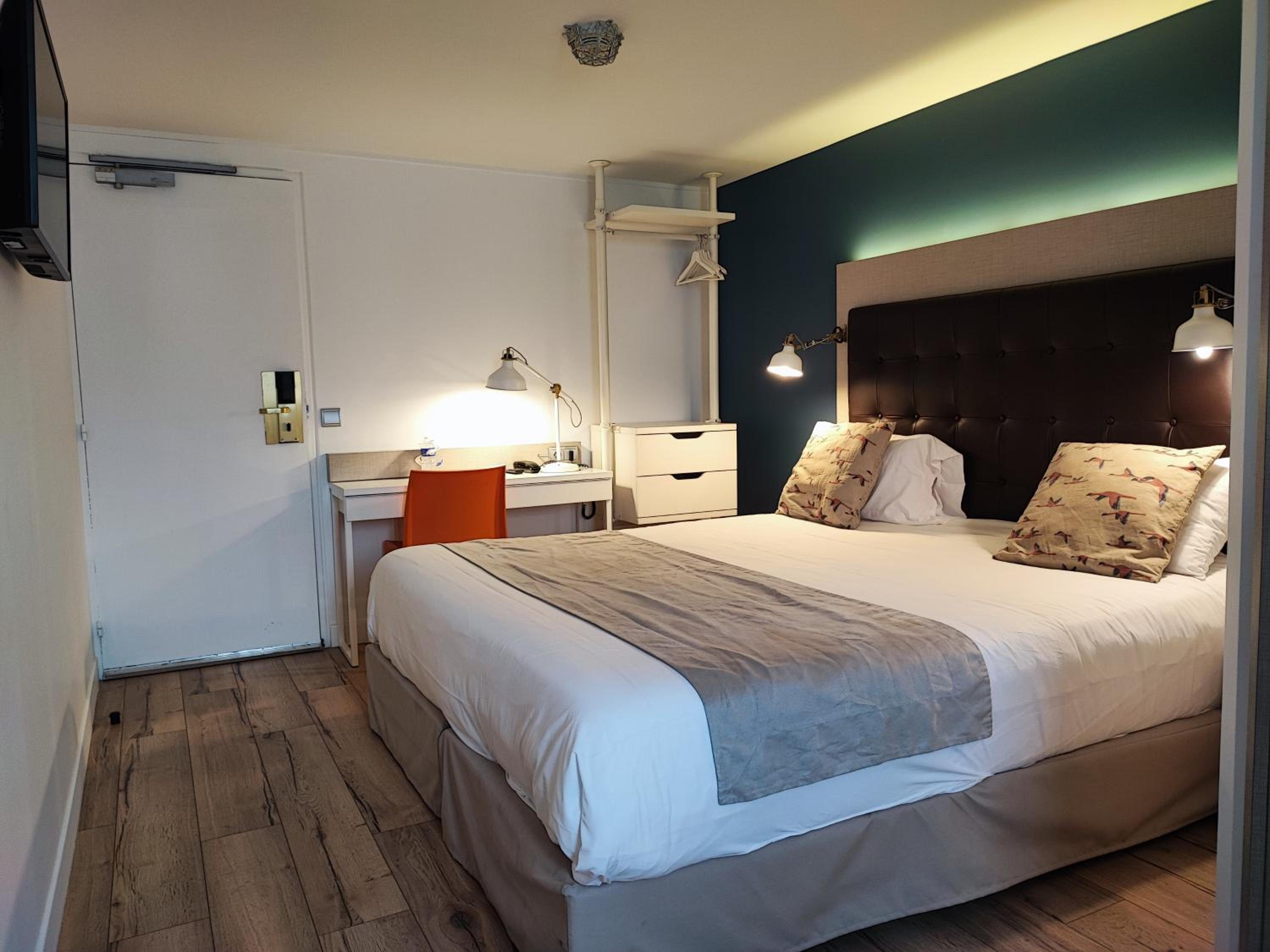 Double Room - Photo 1