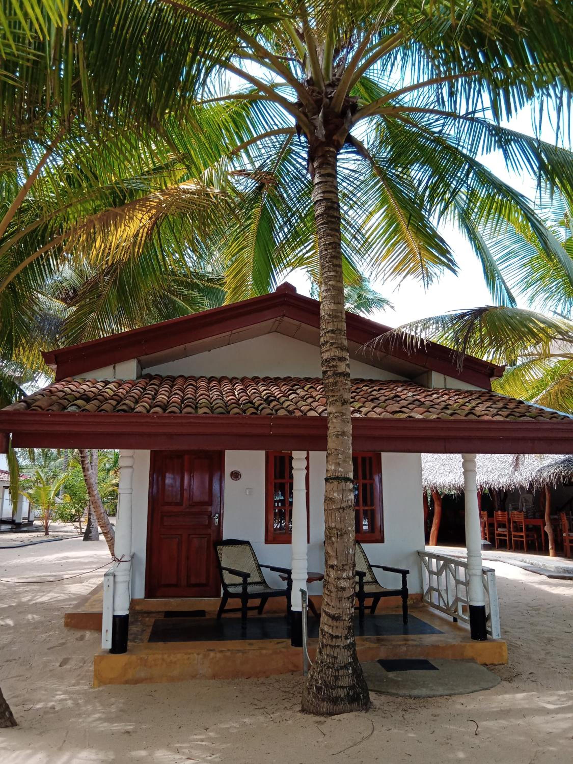 Bungalow with Sea View
