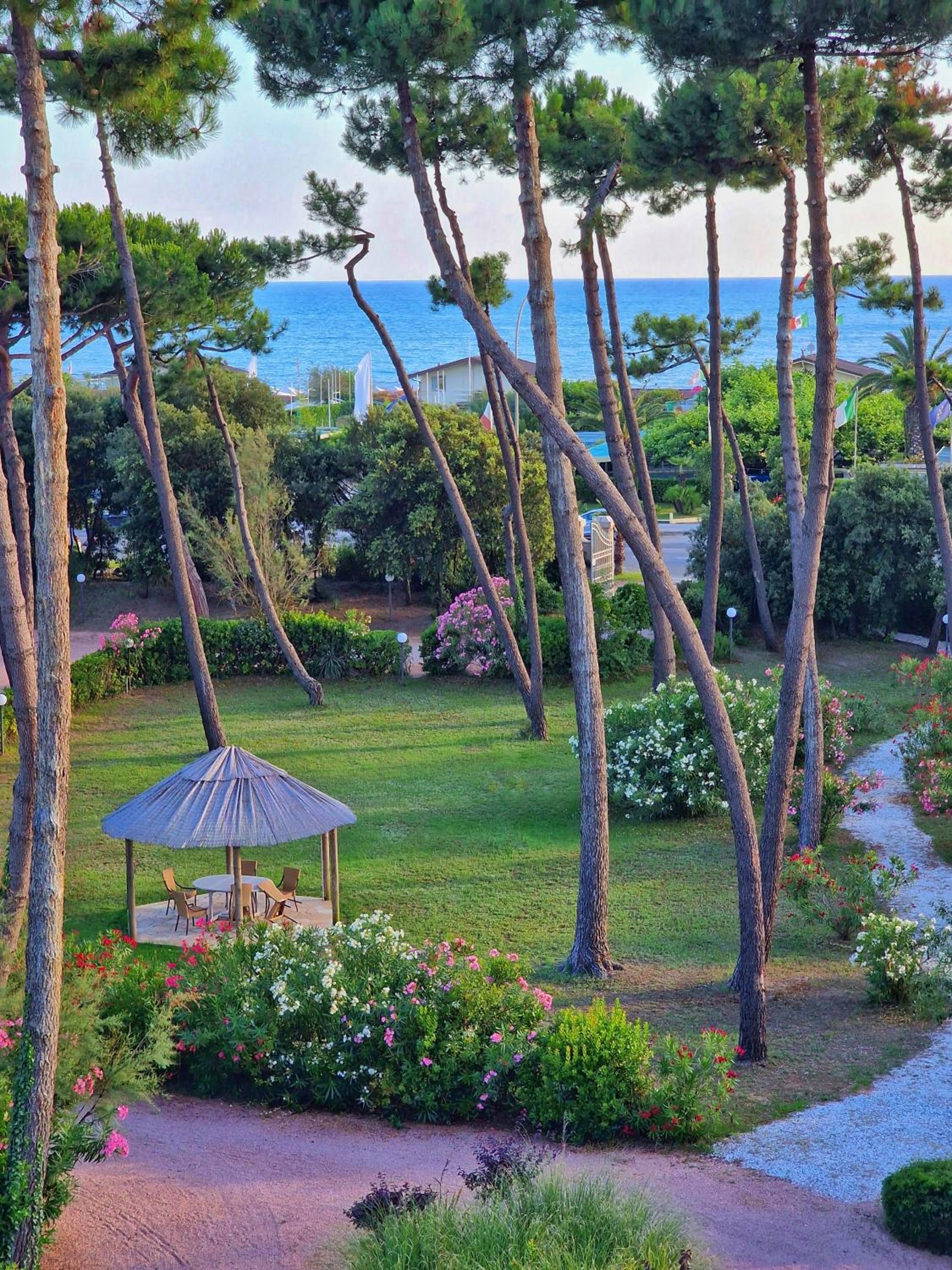 Triple Room with Sea View photo 3