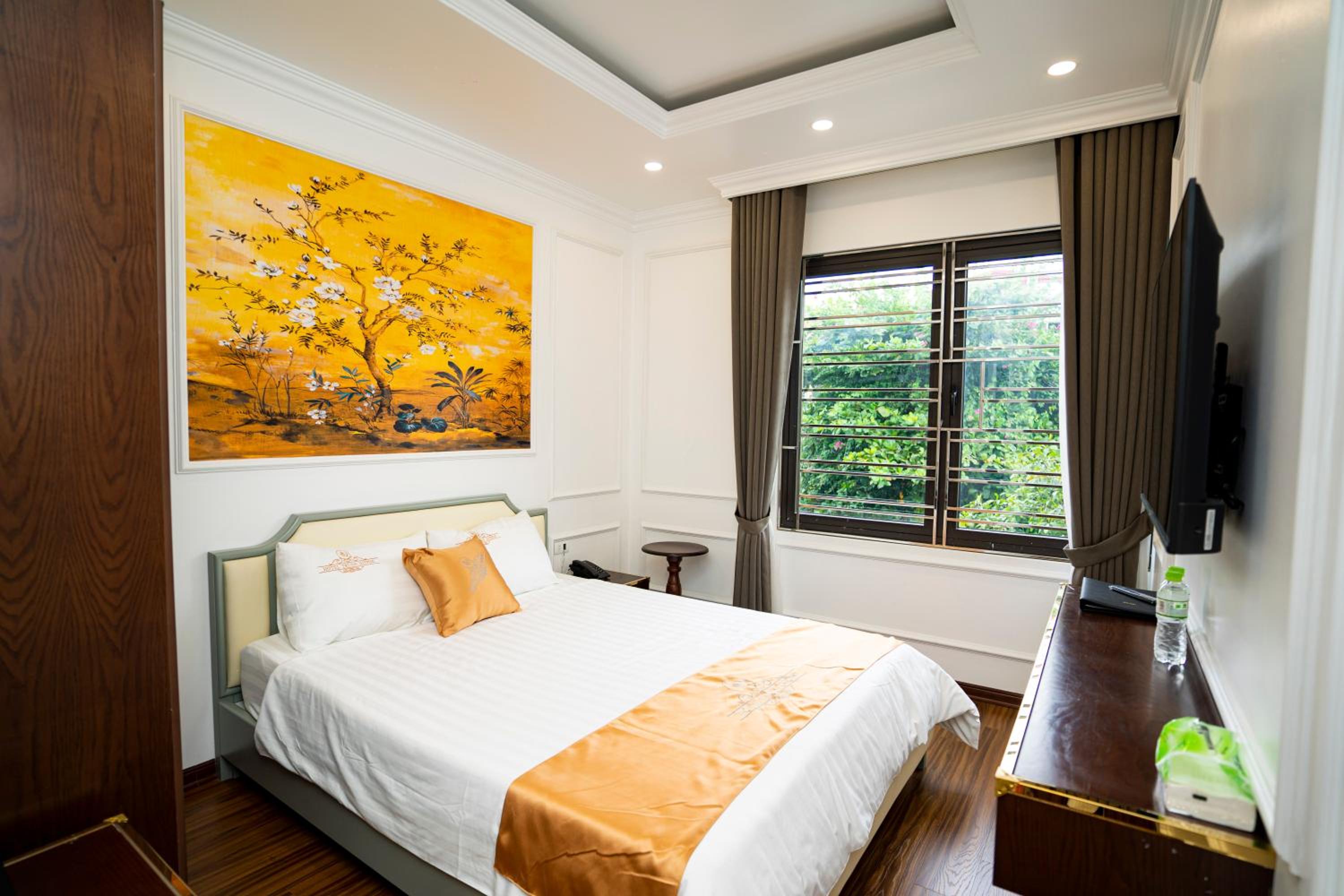 Standard King Room - Photo 5