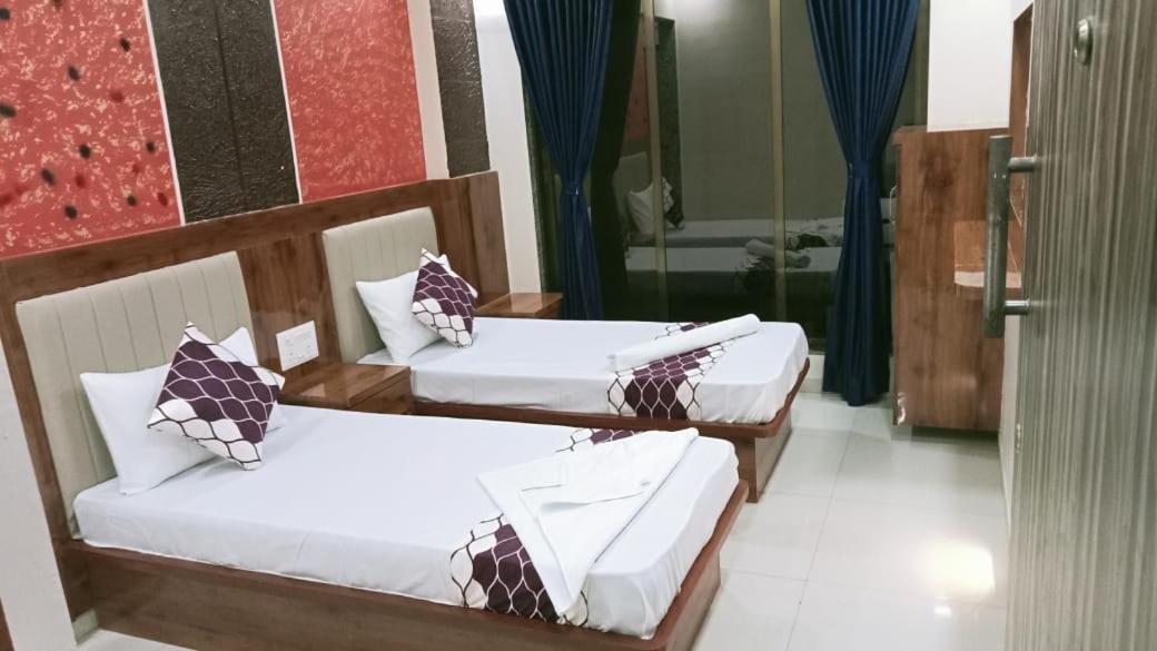 Deluxe Quadruple Room - Photo 1