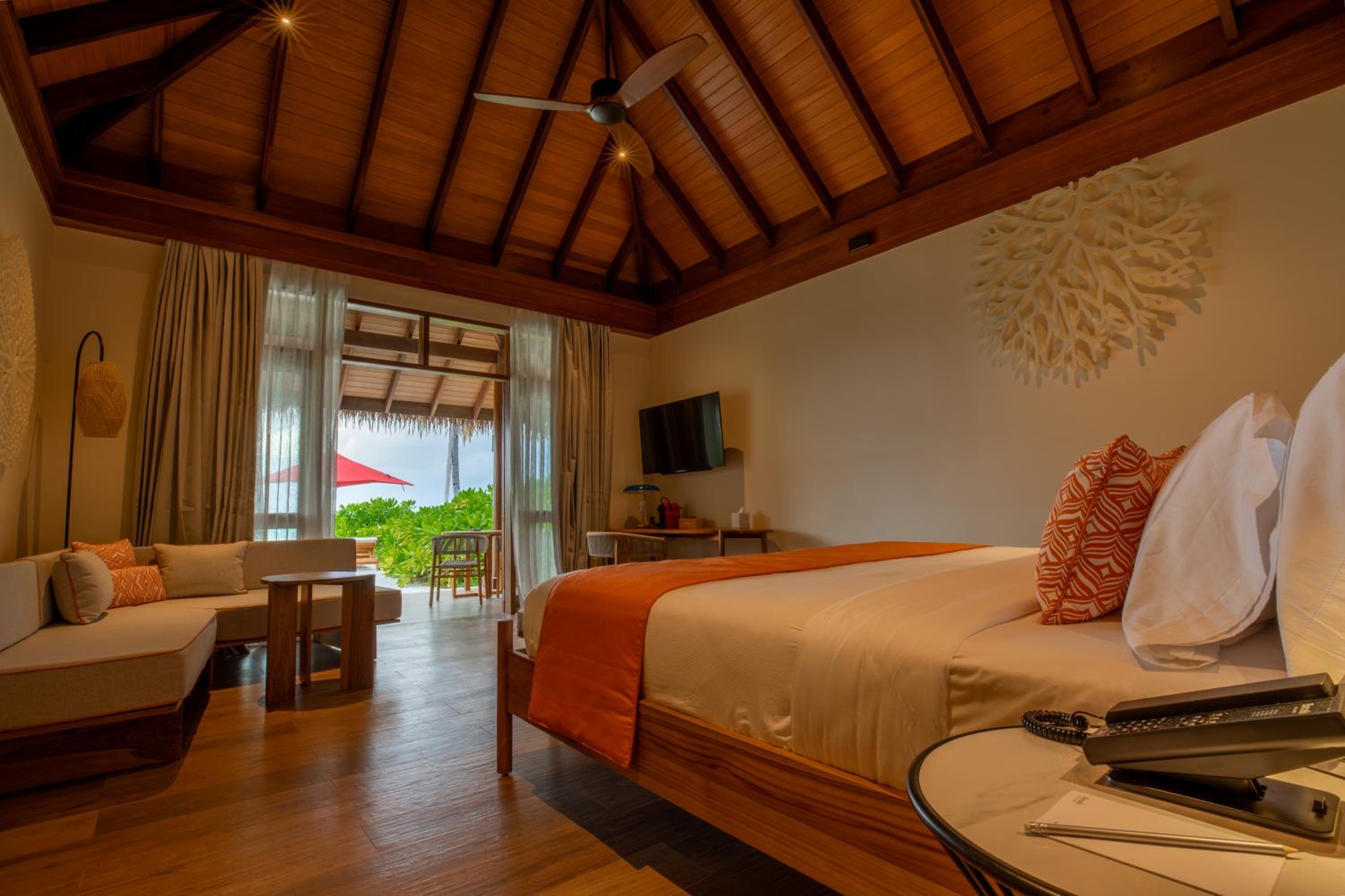 Villa photo 3