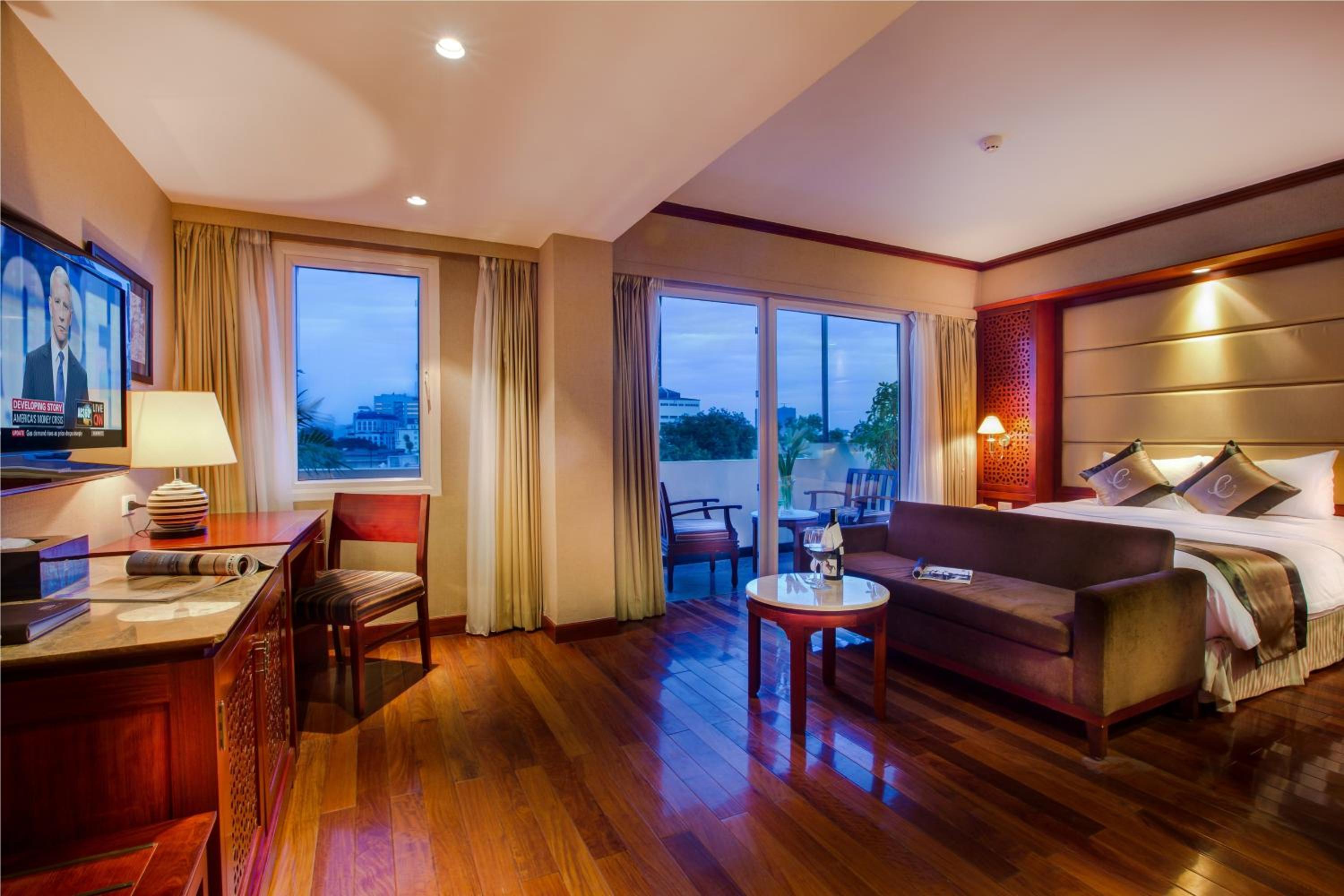 Suite with Balcony