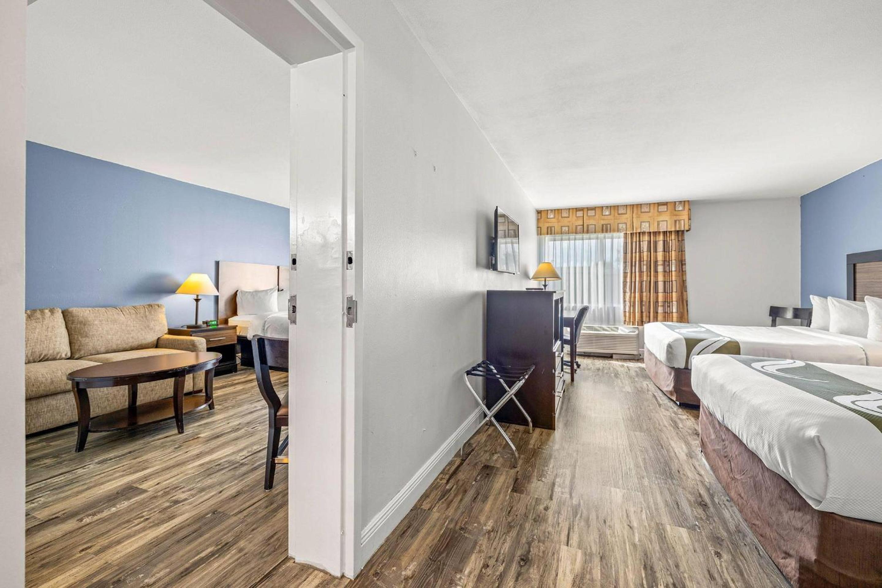 Queen Suite with Two Queen Beds and Living Room - Non Smoking