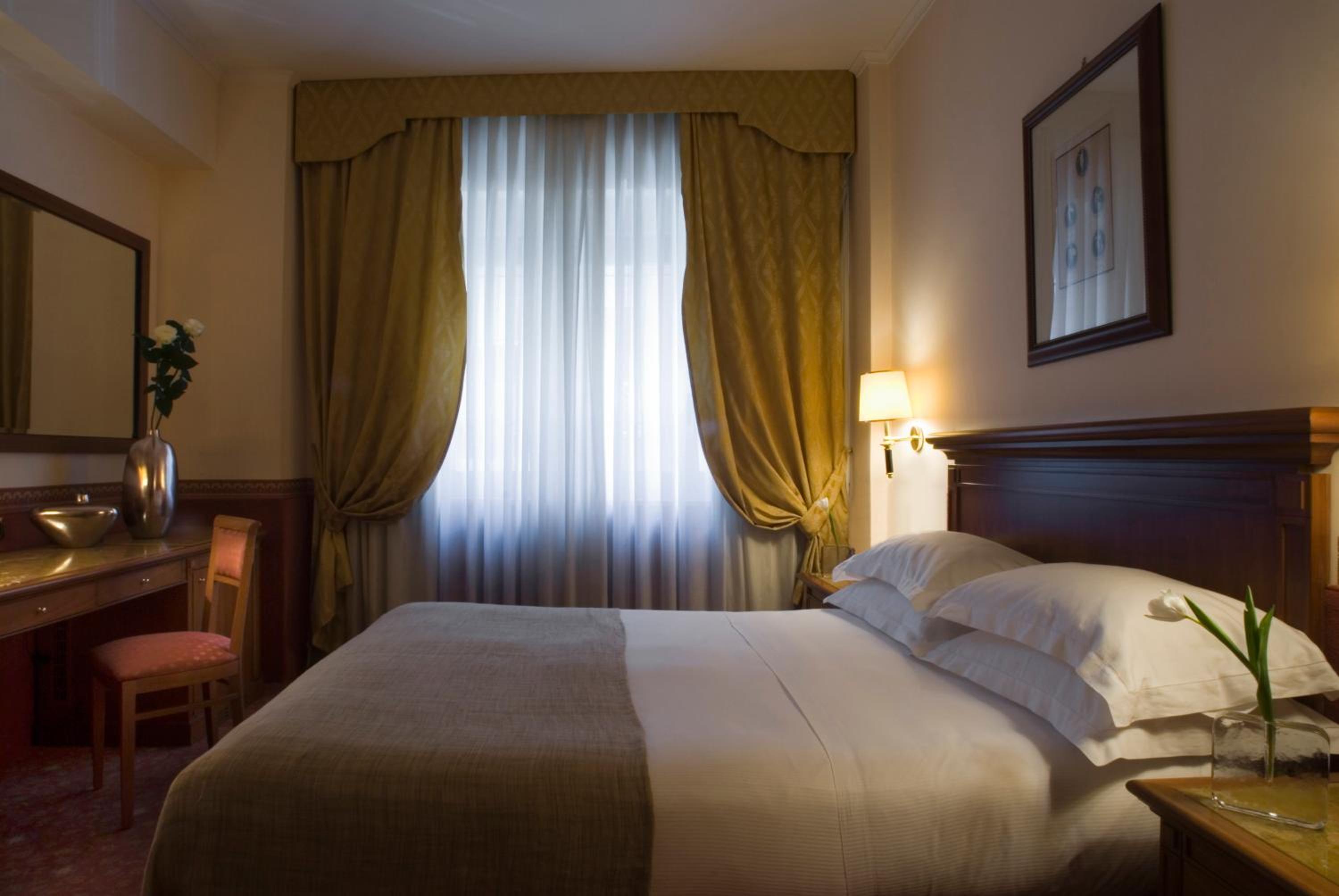 Classic Double Room - Photo 3