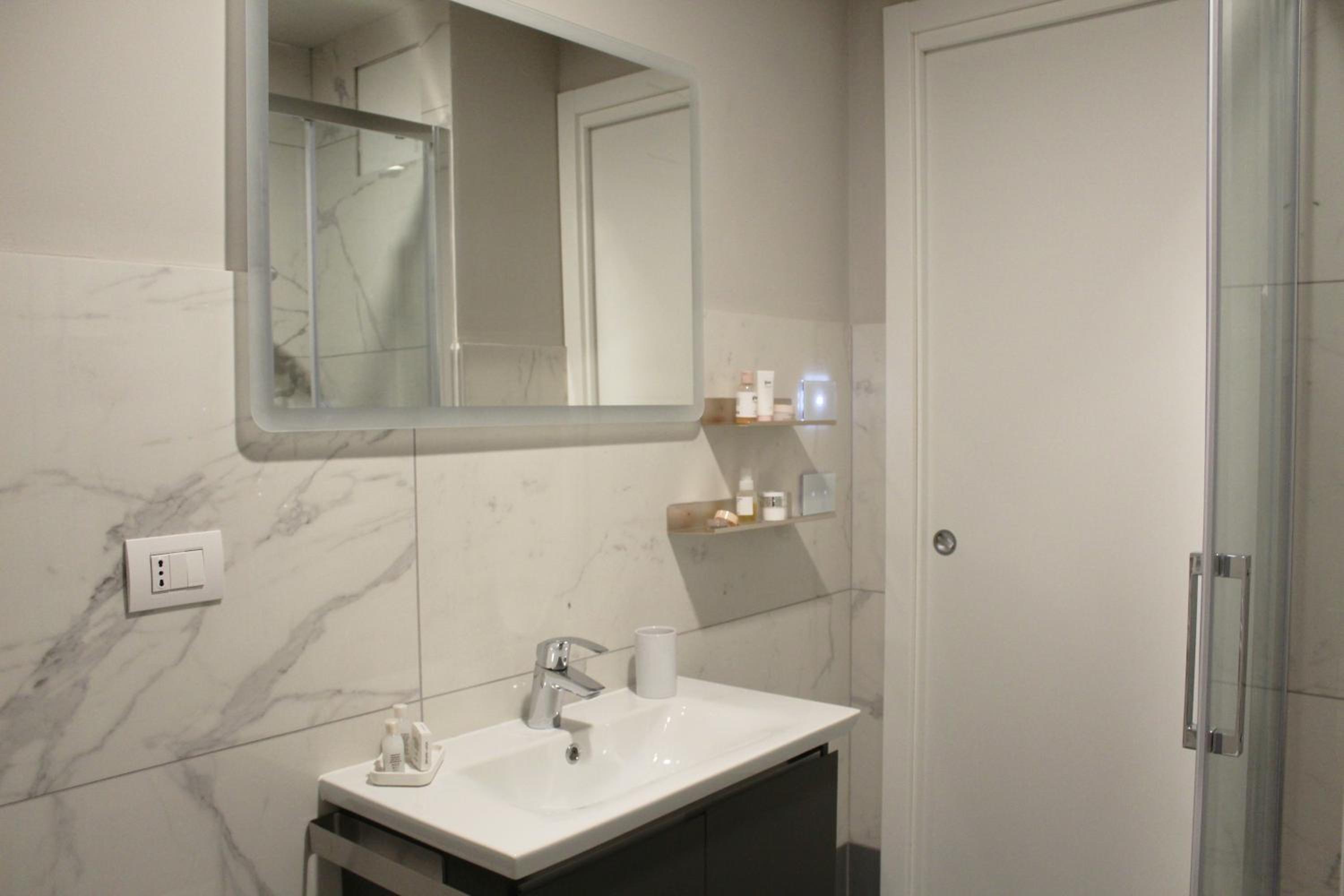 Standard Apartment - Photo 10