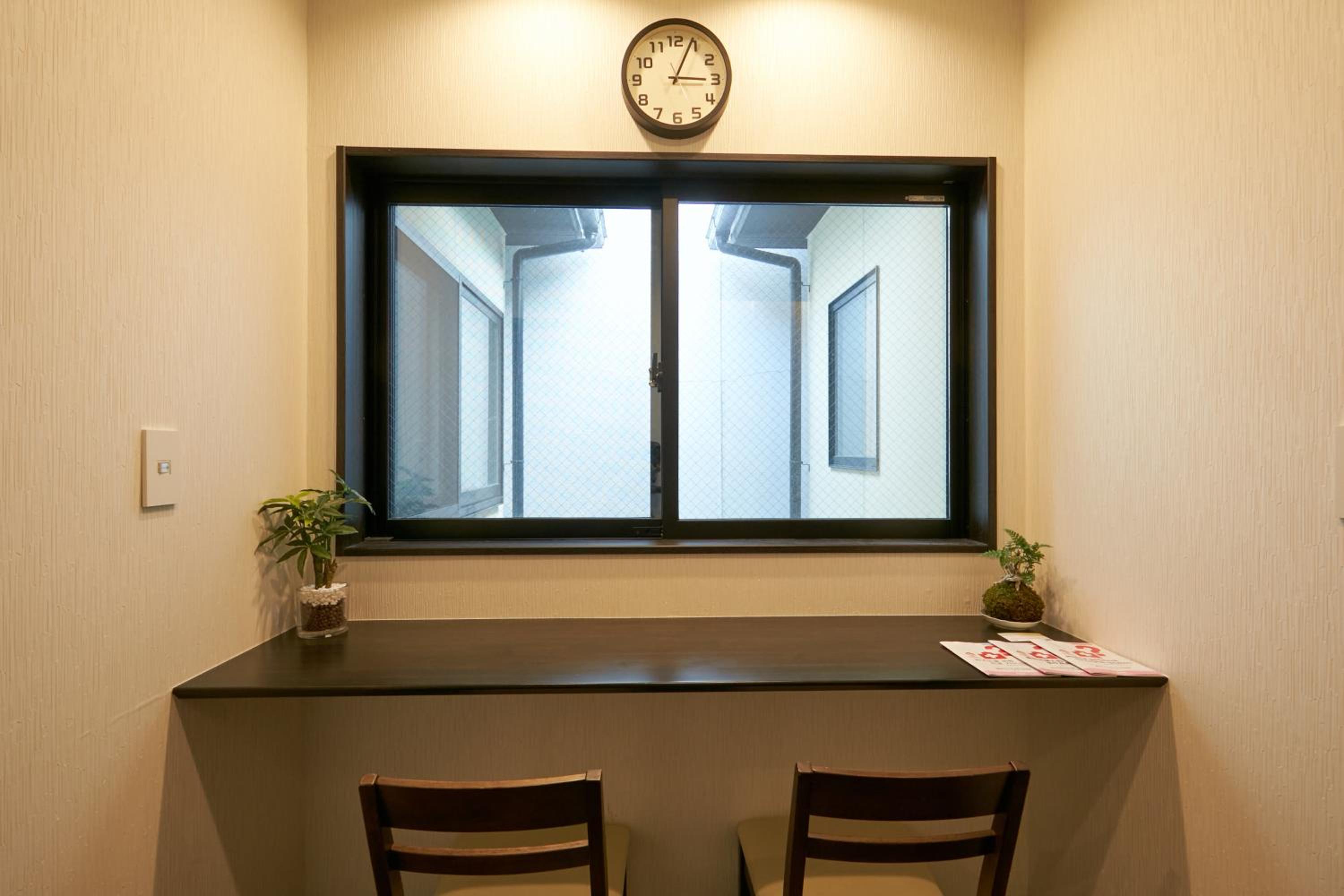 Two-Bedroom Townhouse - Photo 7