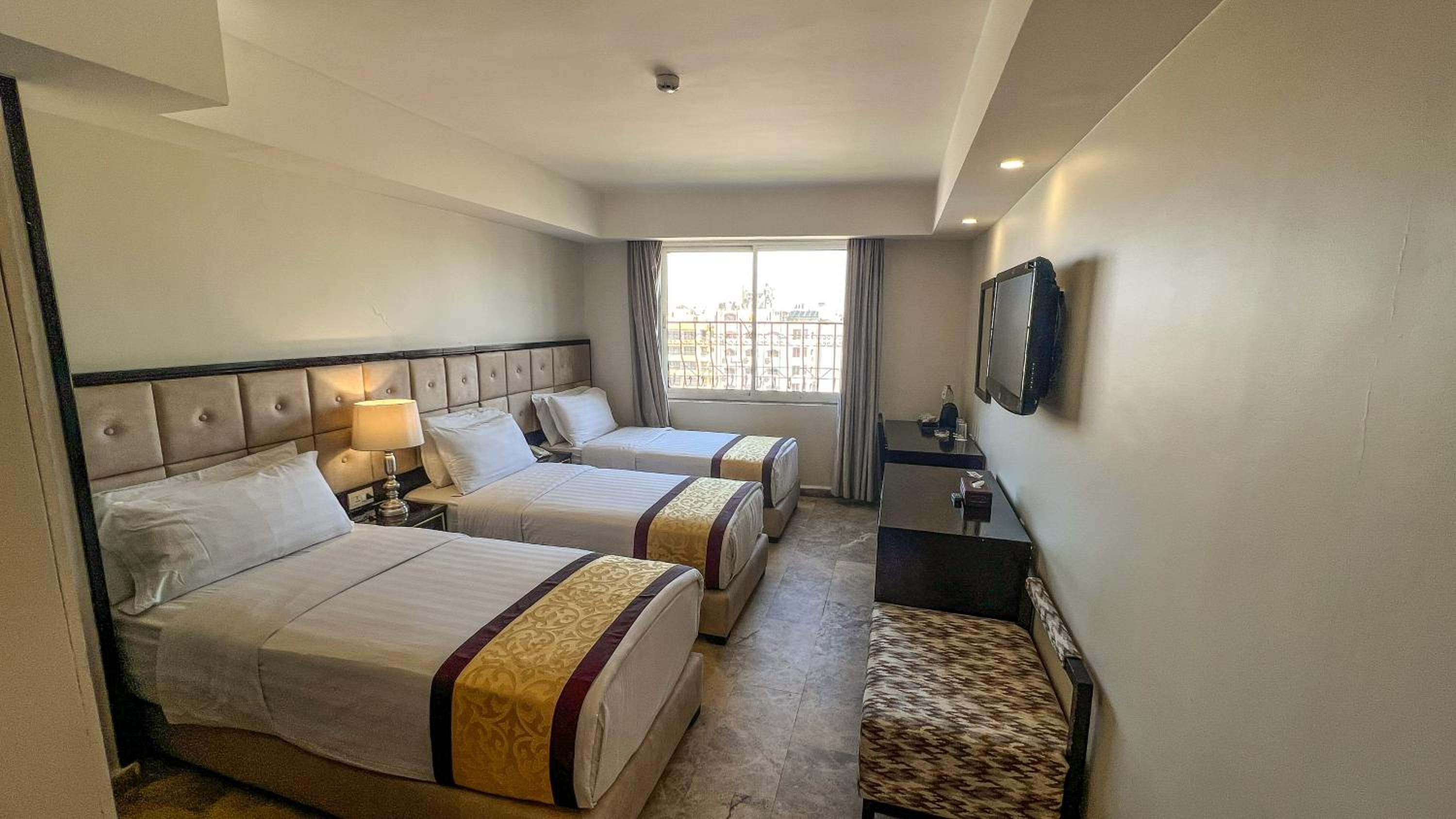 Triple Room with Sea View - Photo 1