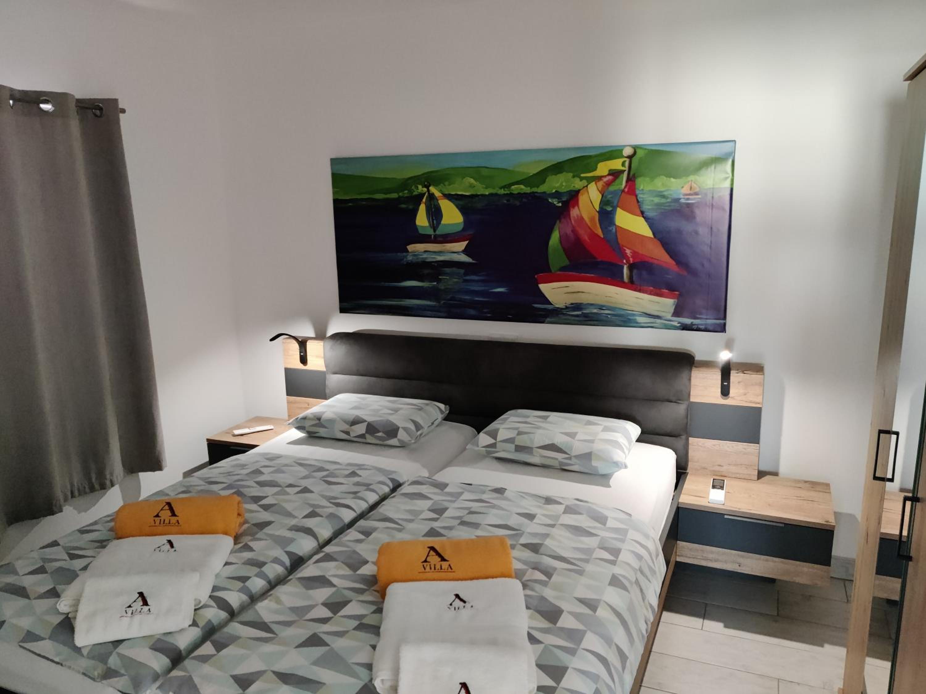 Two-Bedroom Apartment - Photo 12