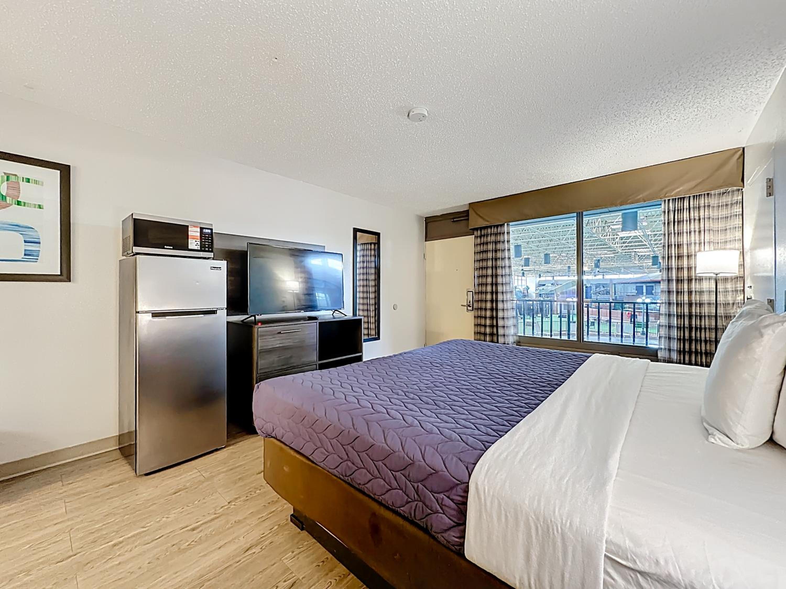 Superior King Room photo 2