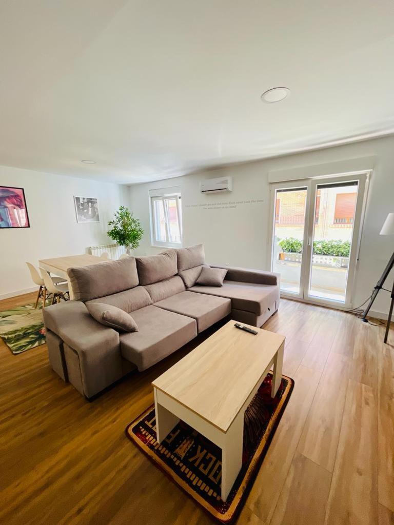 Two-Bedroom Apartment photo 2