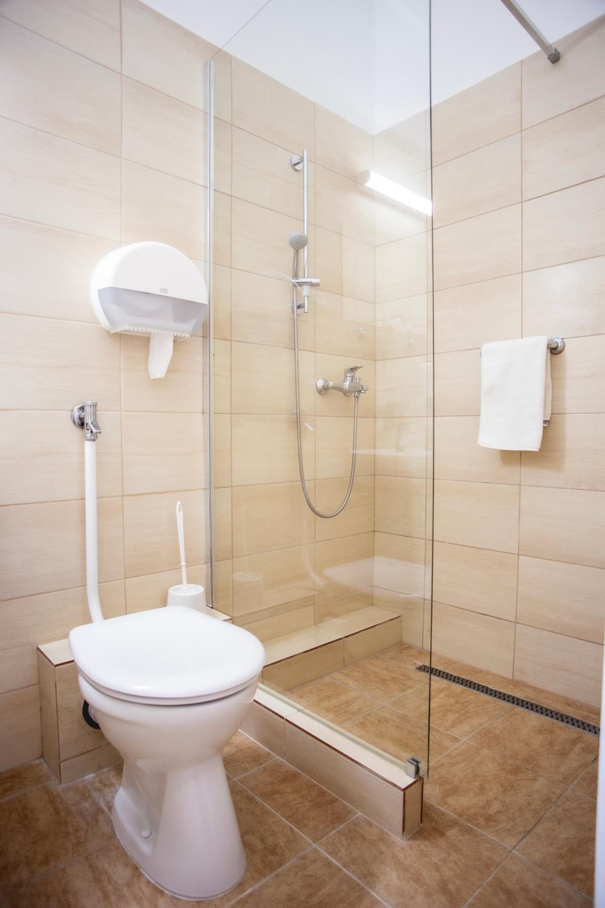 Deluxe Double or Twin Room - Photo 4