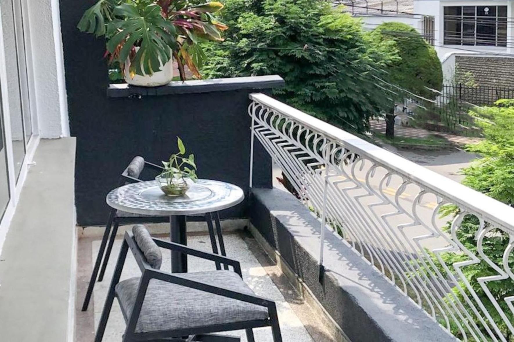 Deluxe Double Room with Balcony photo 3