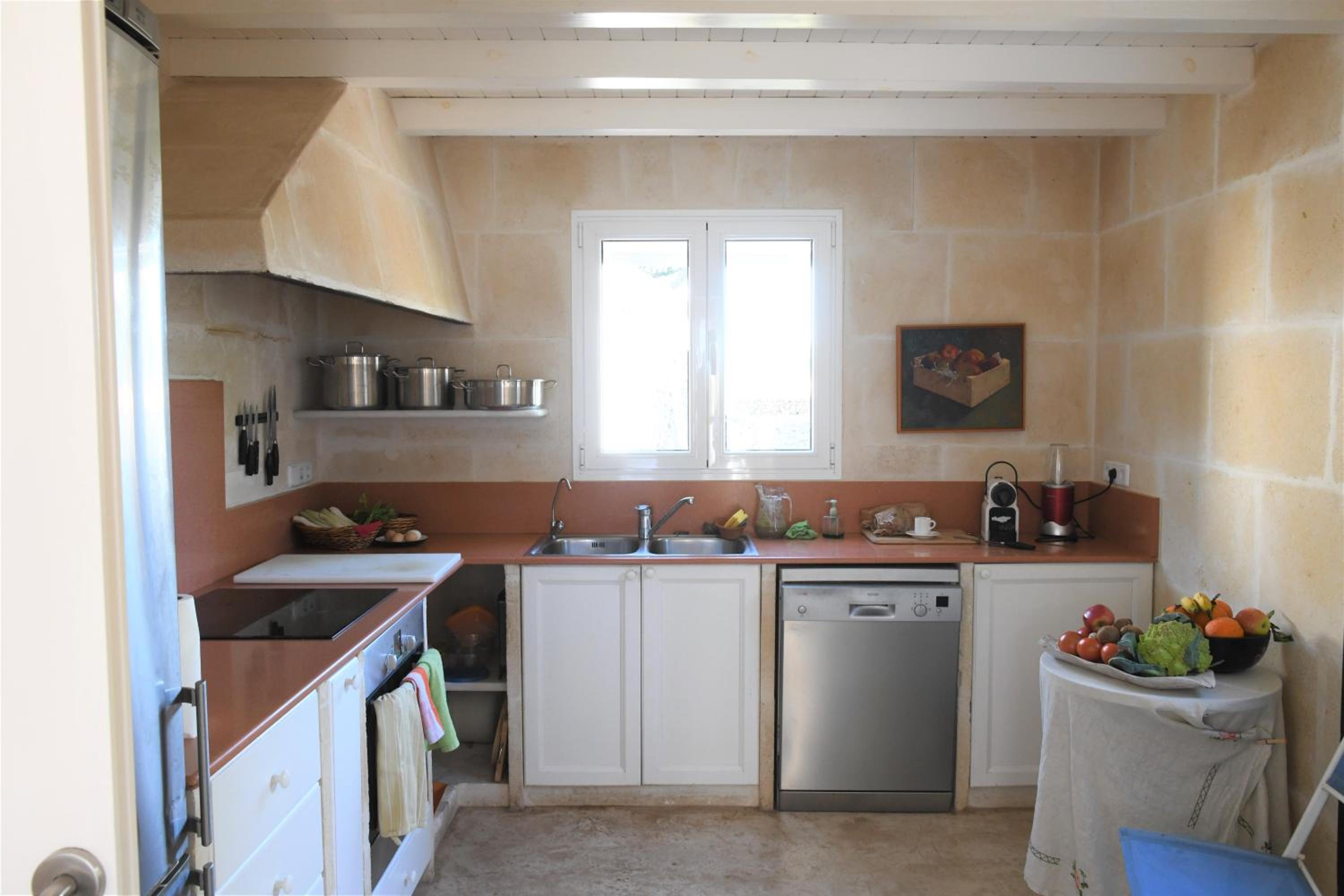 Villa photo 3