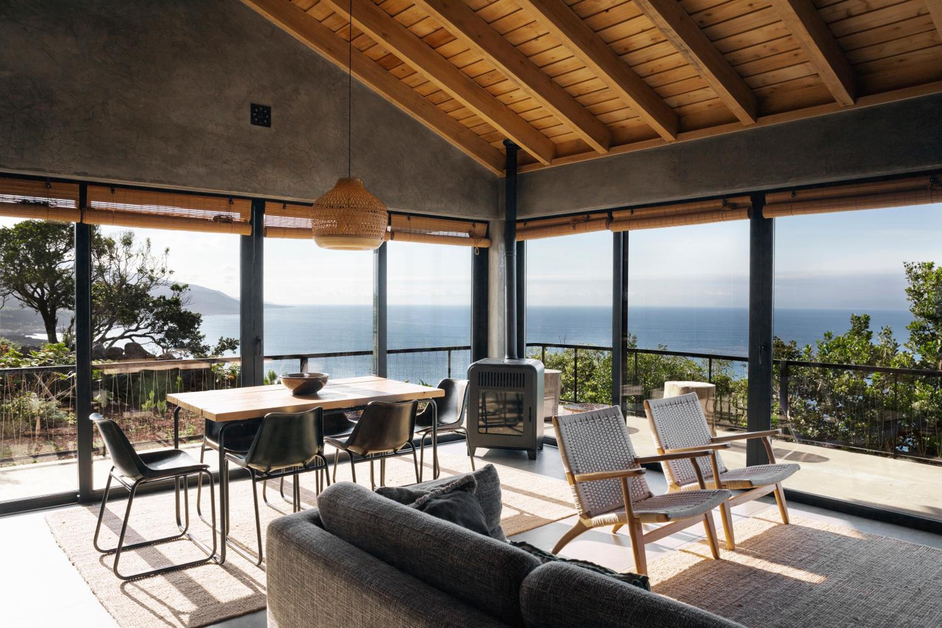 Three-Bedroom Villa photo 1