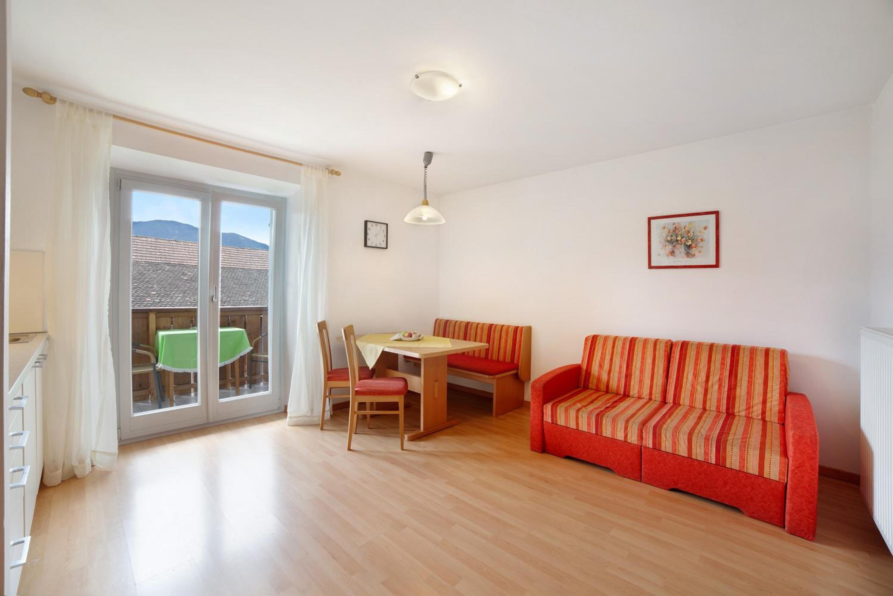 Superior One-Bedroom Apartment with Balcony