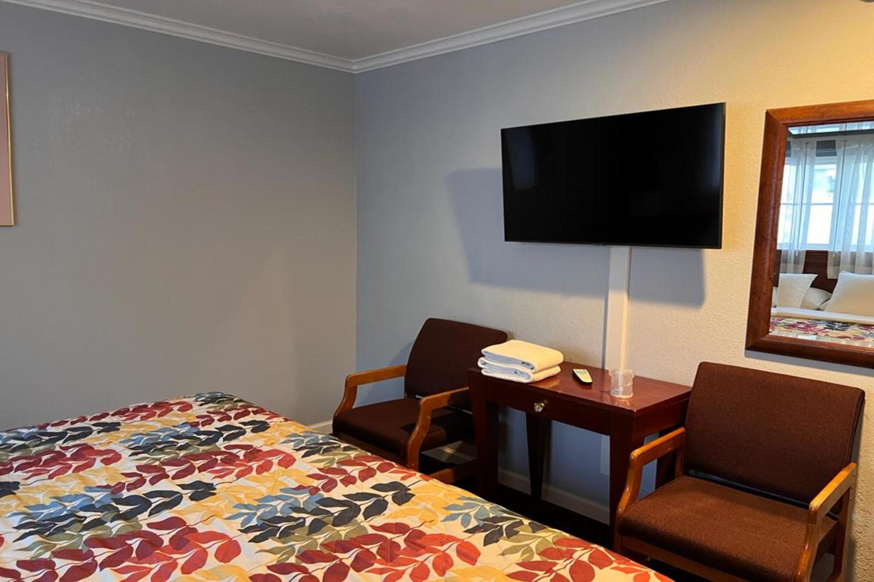 Family Double Room - Photo 2
