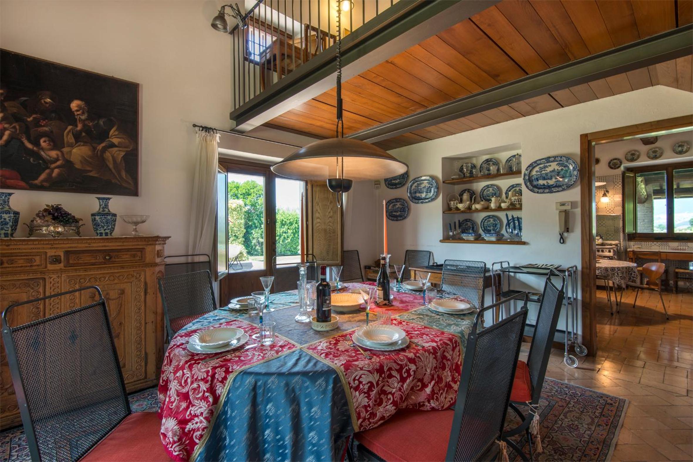 Villa photo 3