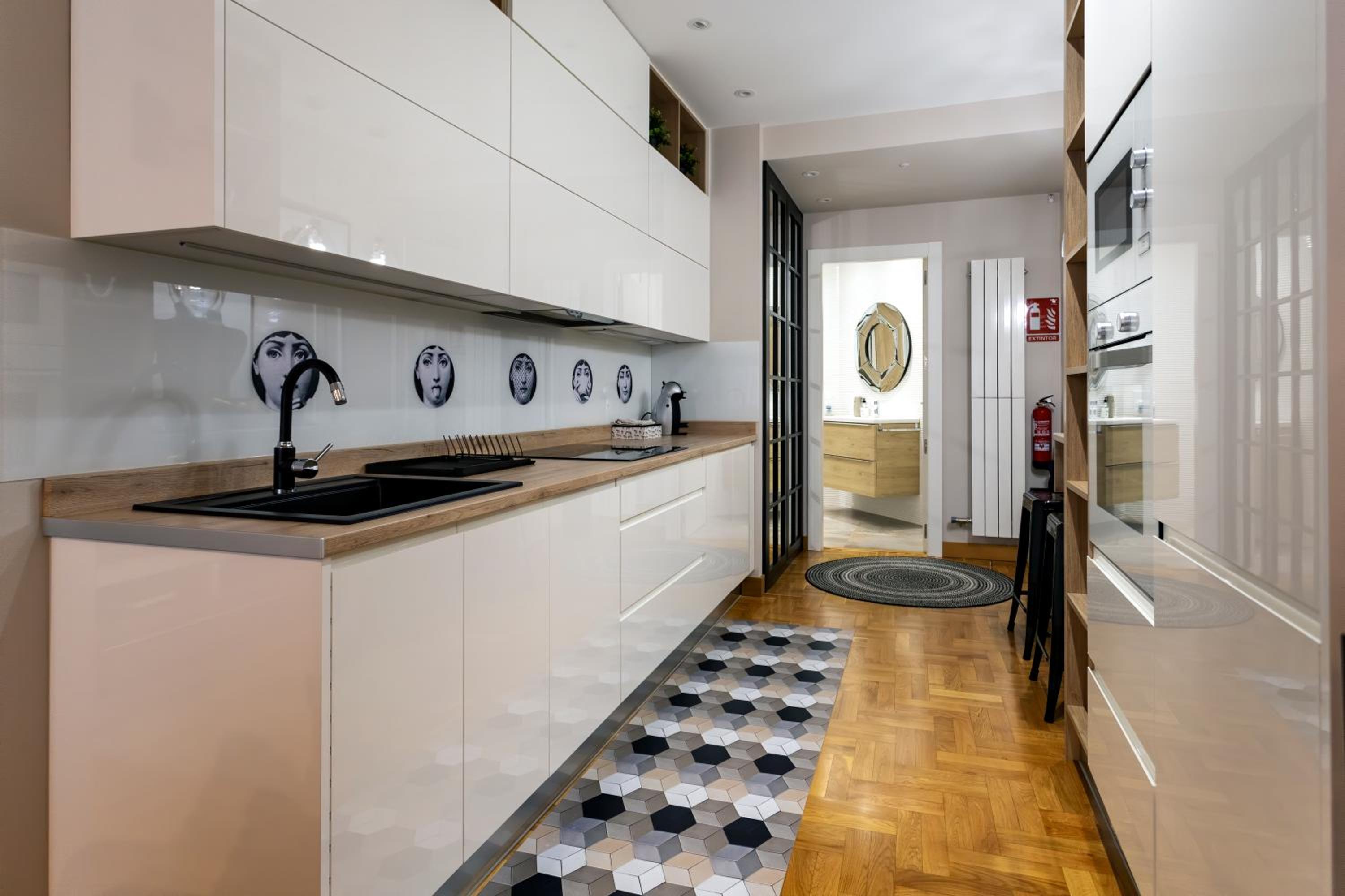 Two-Bedroom Apartment - Photo 20