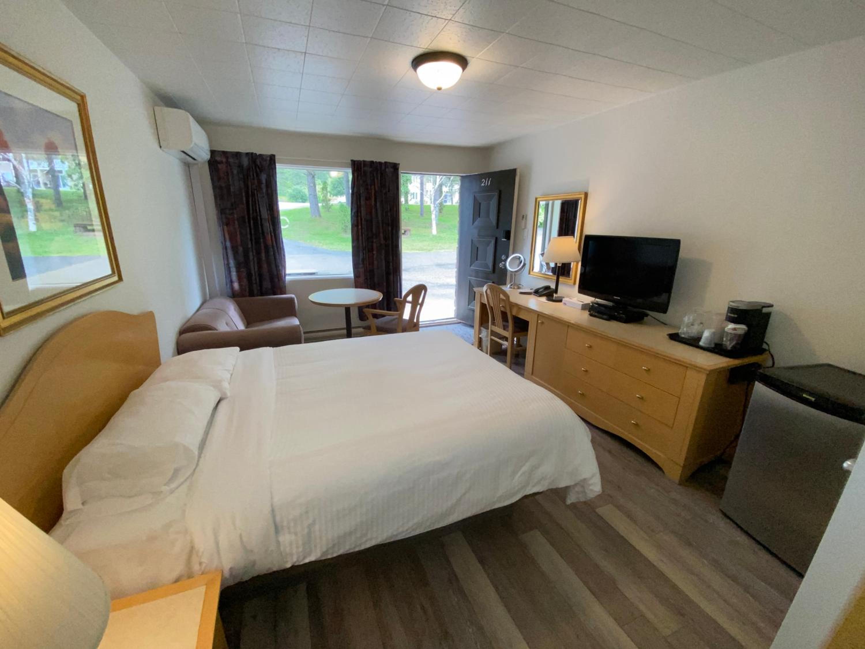 Standard Room photo 3