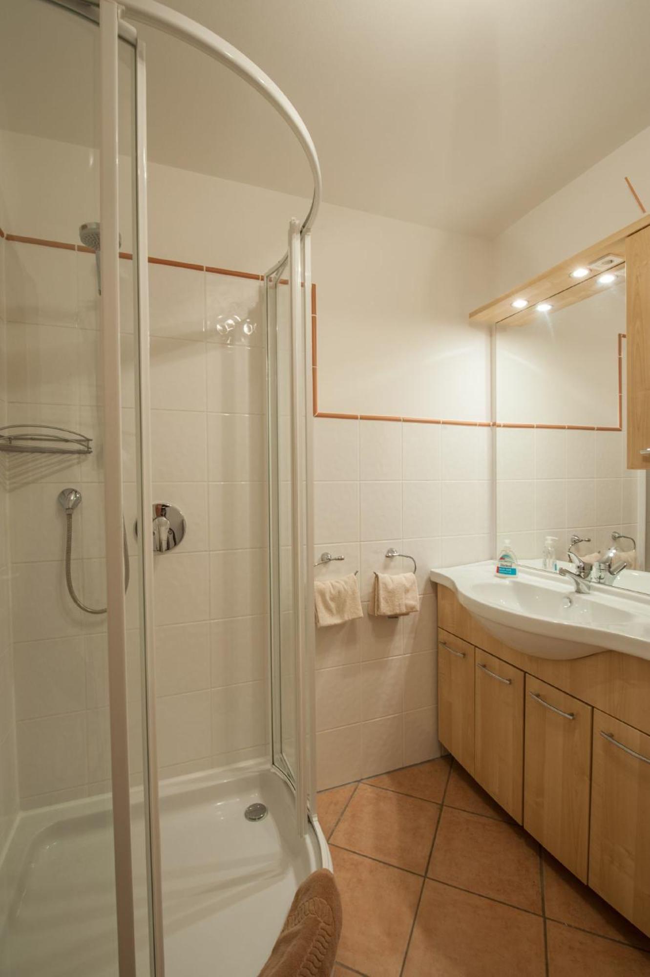 Two-Bedroom Apartment (4 Adults) photo 2