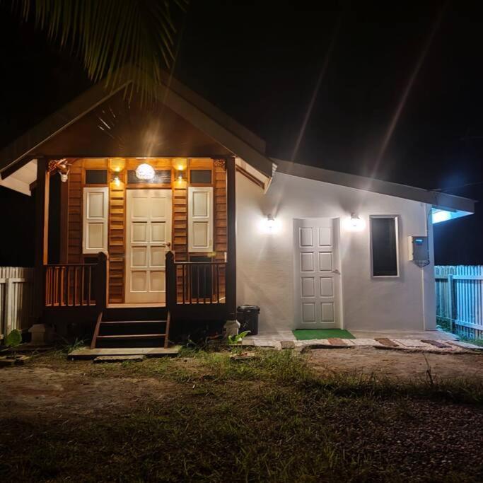 One-Bedroom House photo 2