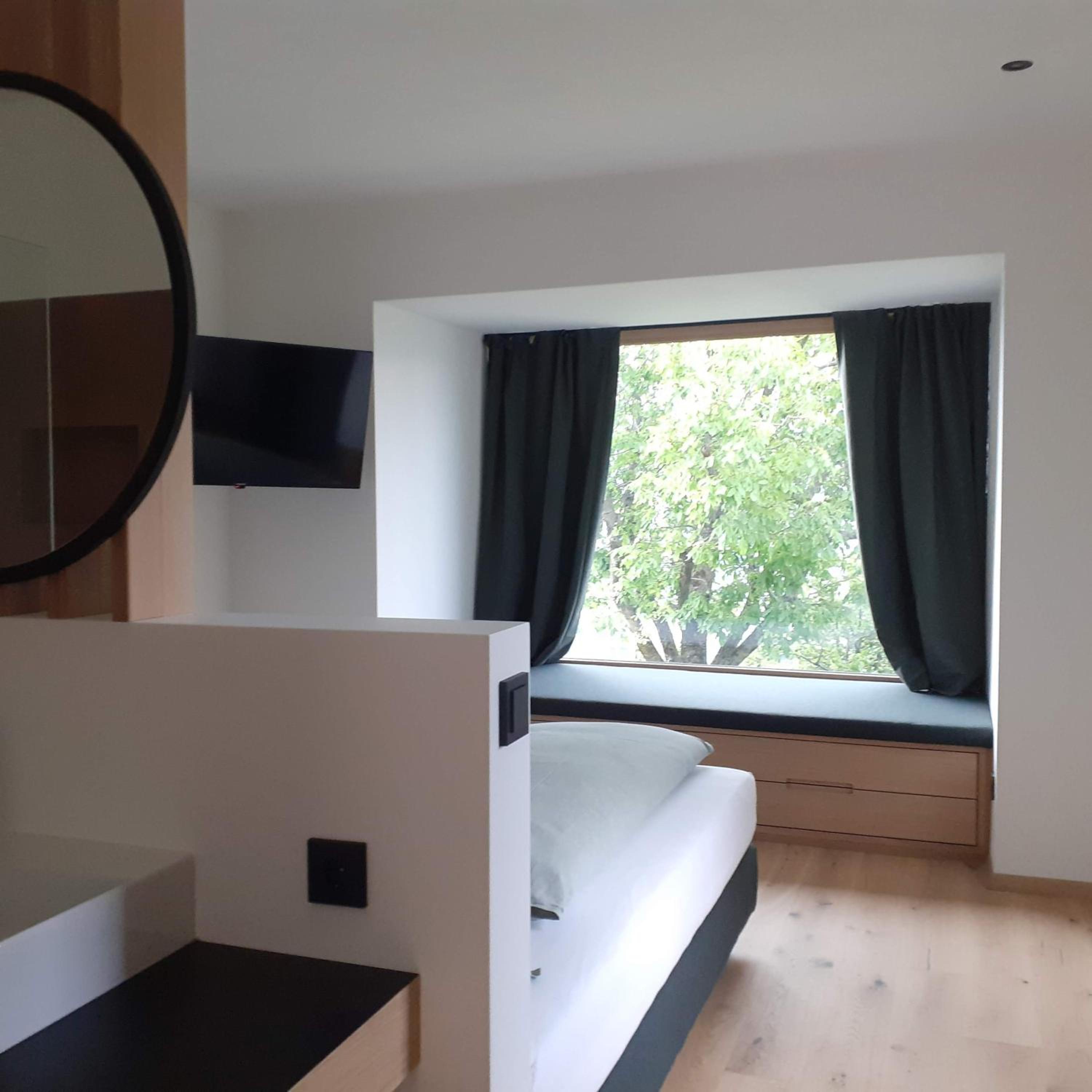 Apartment with Mountain View photo 1