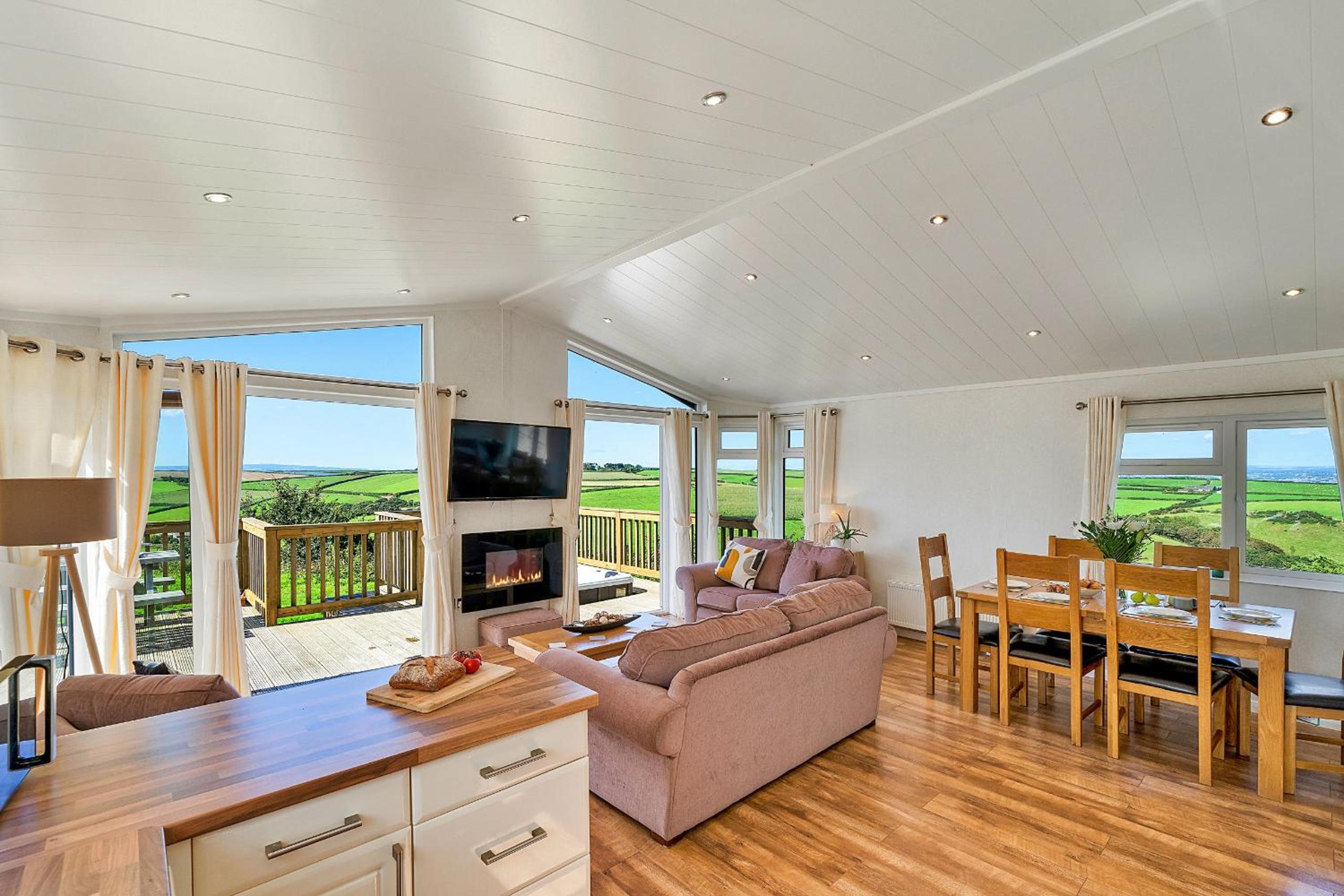 Three-Bedroom Chalet photo 1