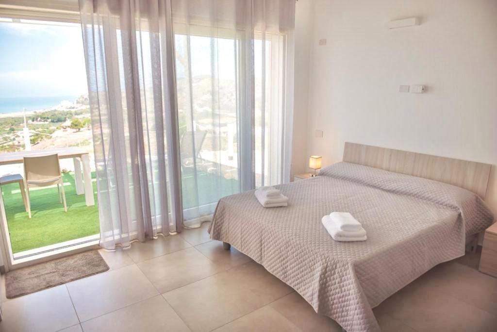 Quadruple Room with Sea View