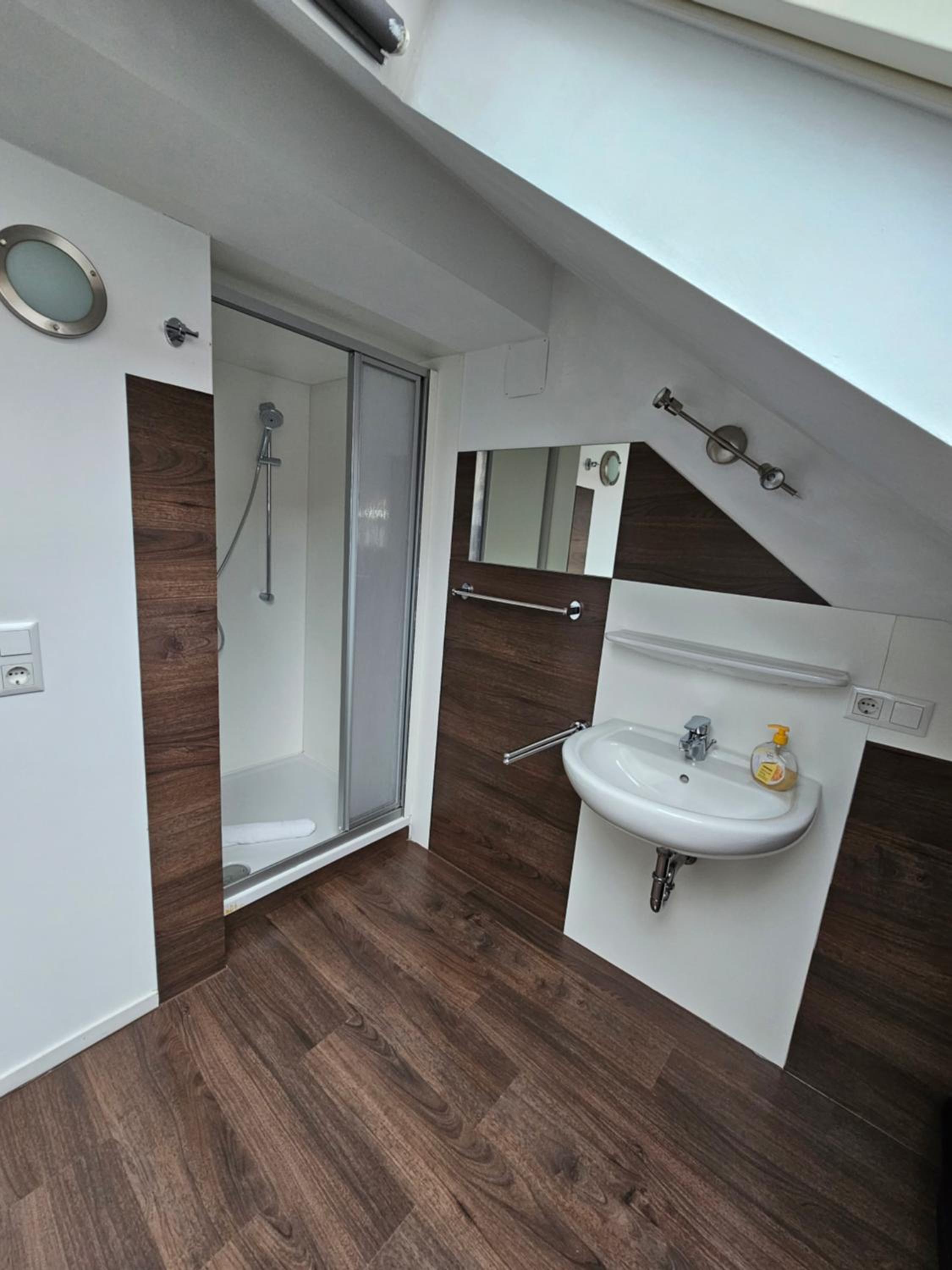 Three-Bedroom Apartment photo 2