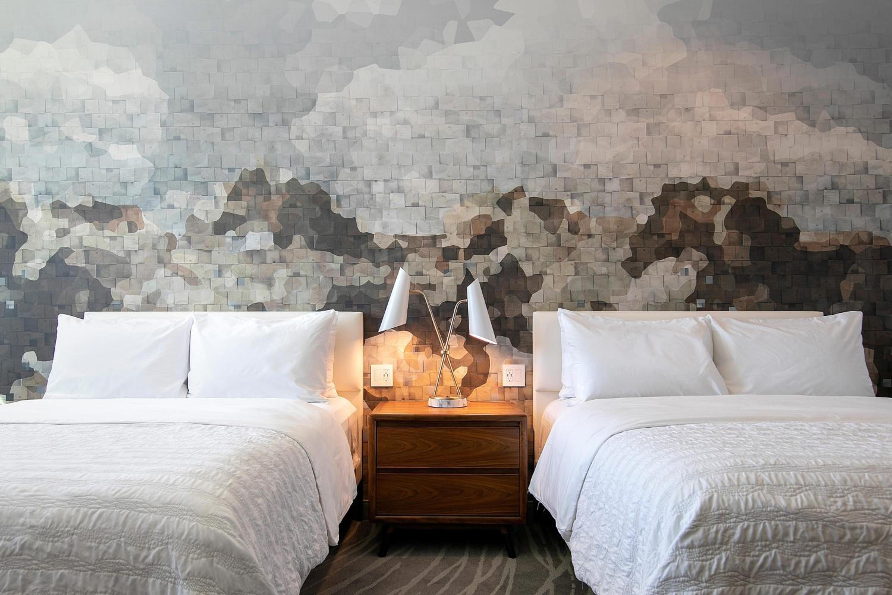 Classic Queen Room with Two Queen Beds and Roll-in Shower - Mobility Accessible