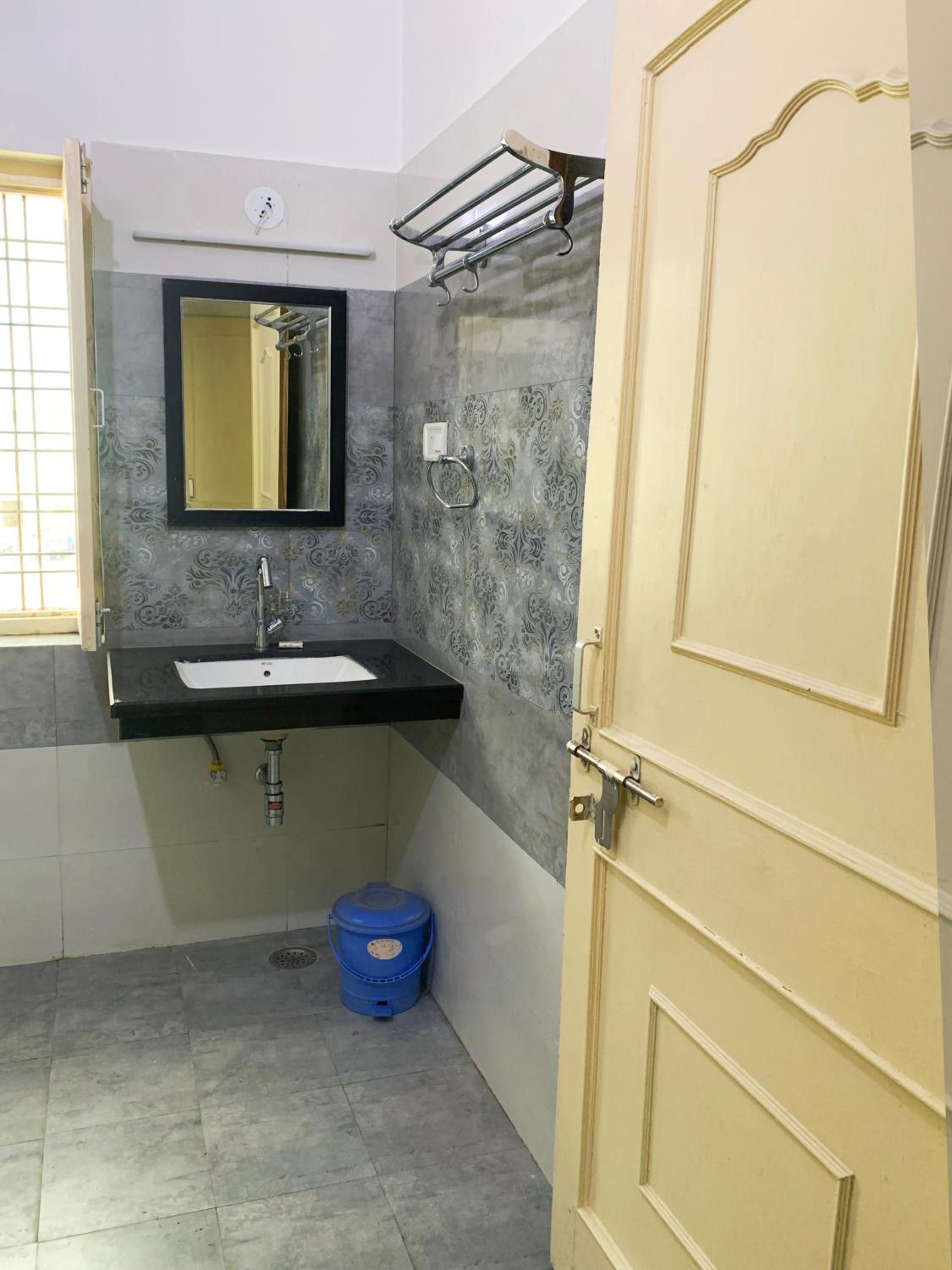 Deluxe Triple Room photo 3