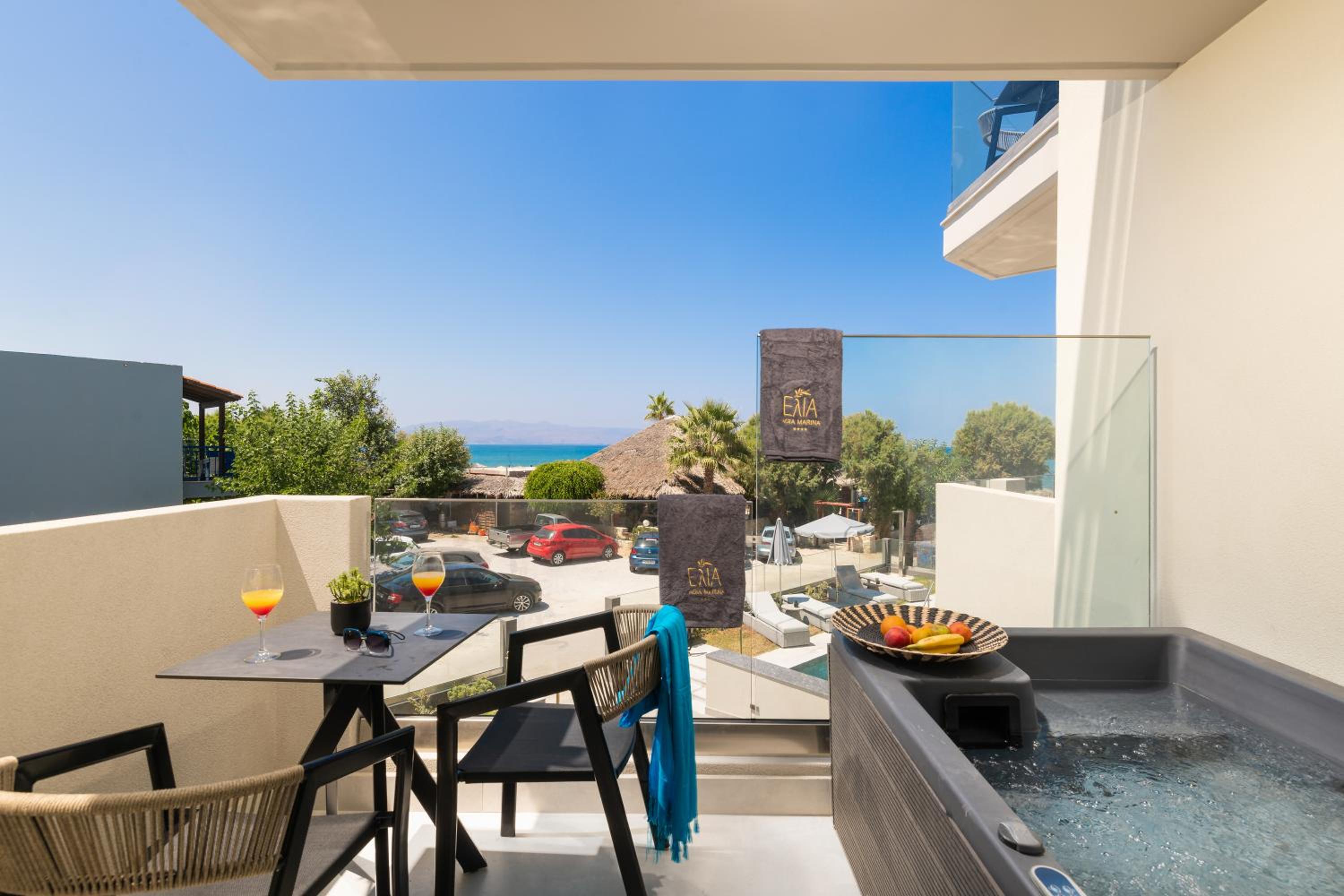 Maisonette with Outdoor Hot Tub