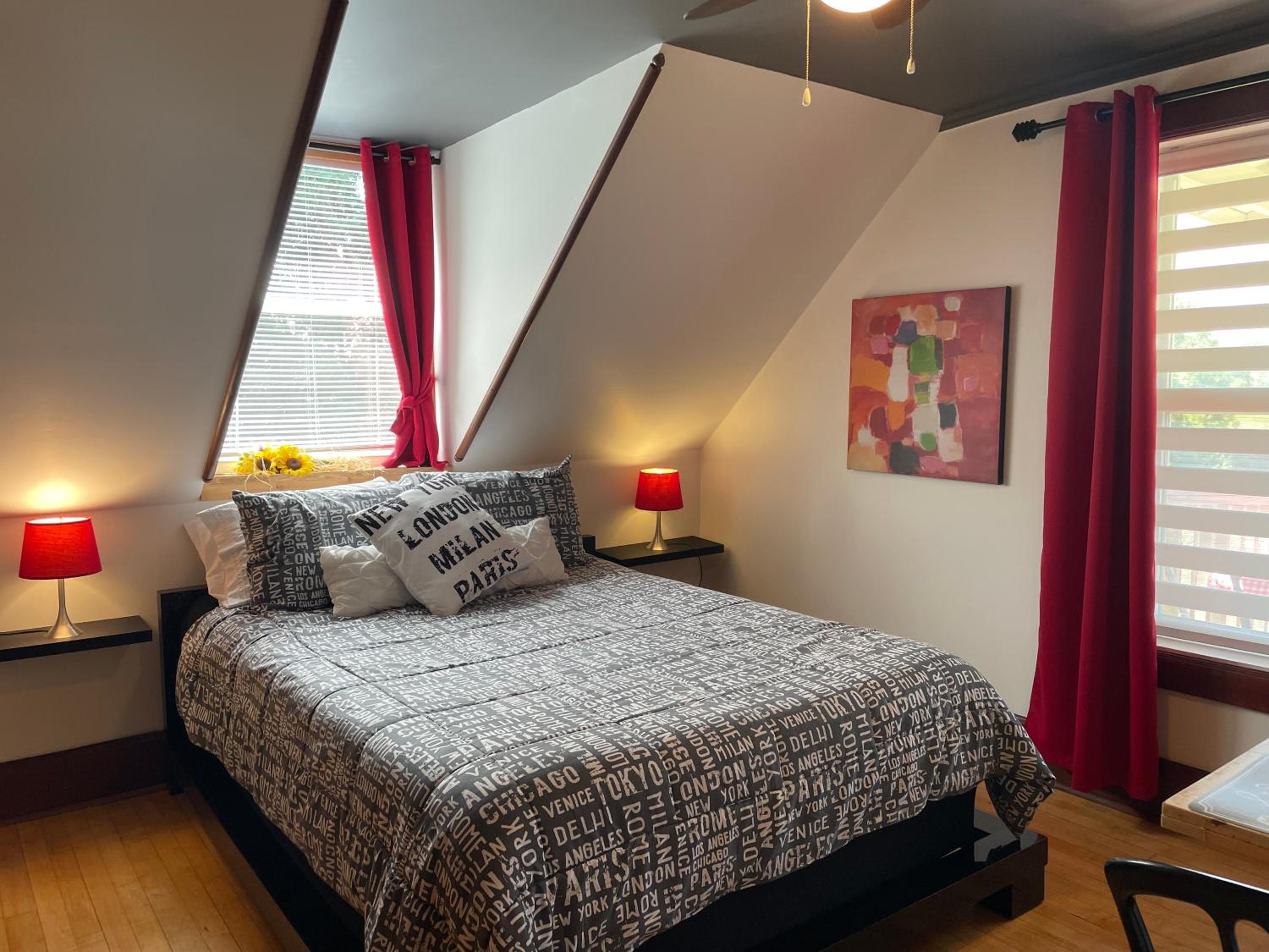 Queen Room