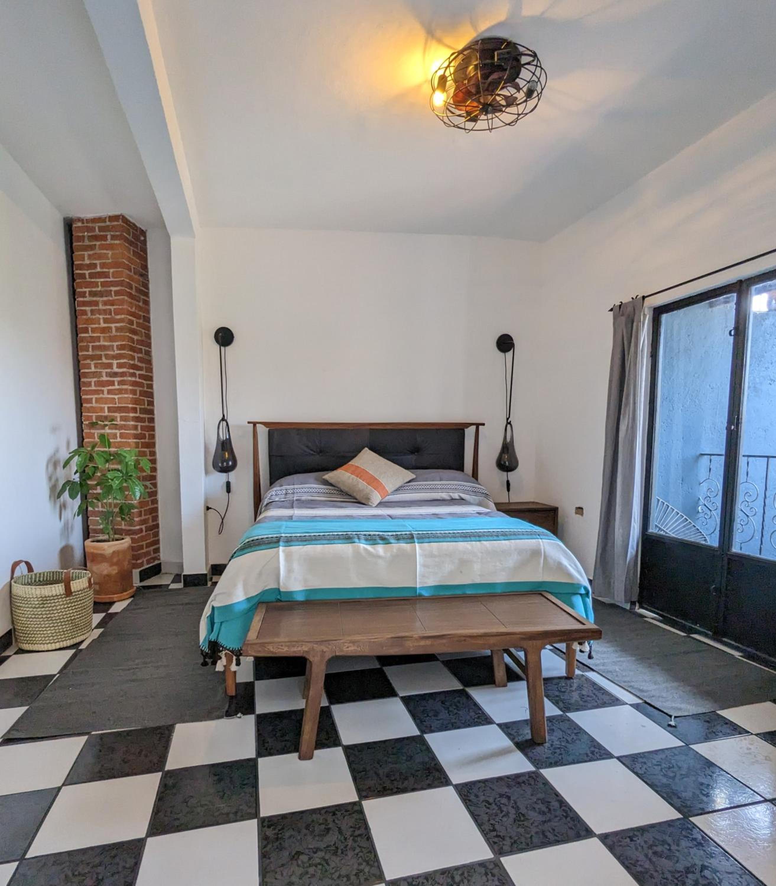 Queen Room with Balcony photo 1