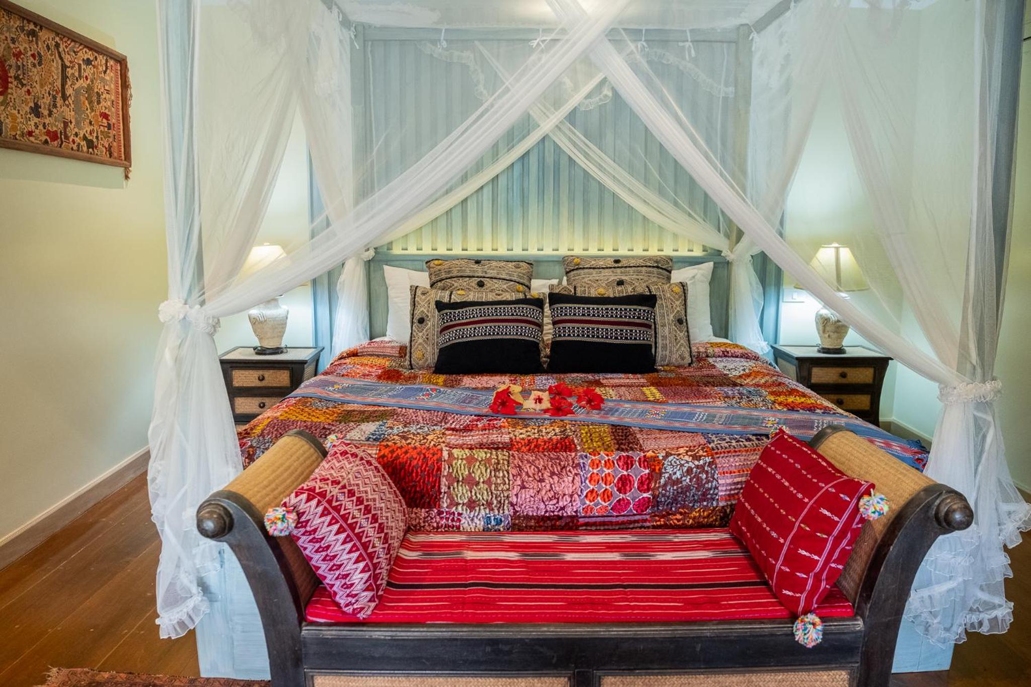 Junior Suite with Balcony - Photo 7
